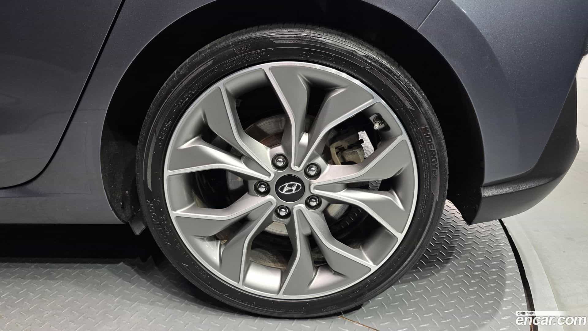 i30 Hyundai 2019.8-OUTER-031