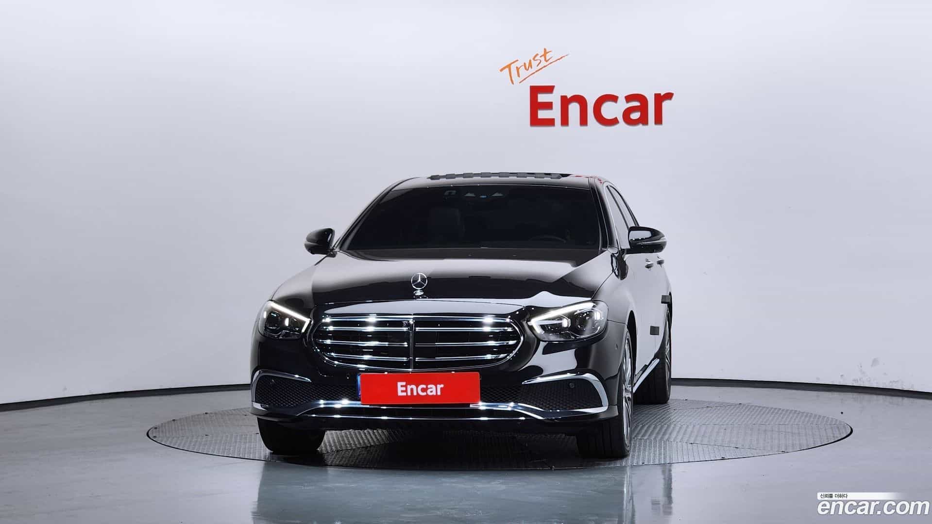 E-Class Mercedes-Benz 2023.2-OUTER-003