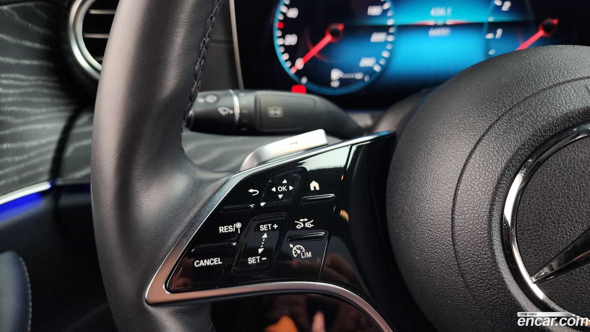 E-Class Mercedes-Benz 2023.2-OPTION-019