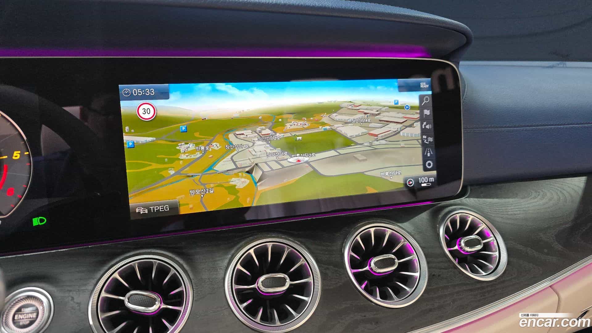 E-Class Mercedes-Benz 2019.9-OPTION-020