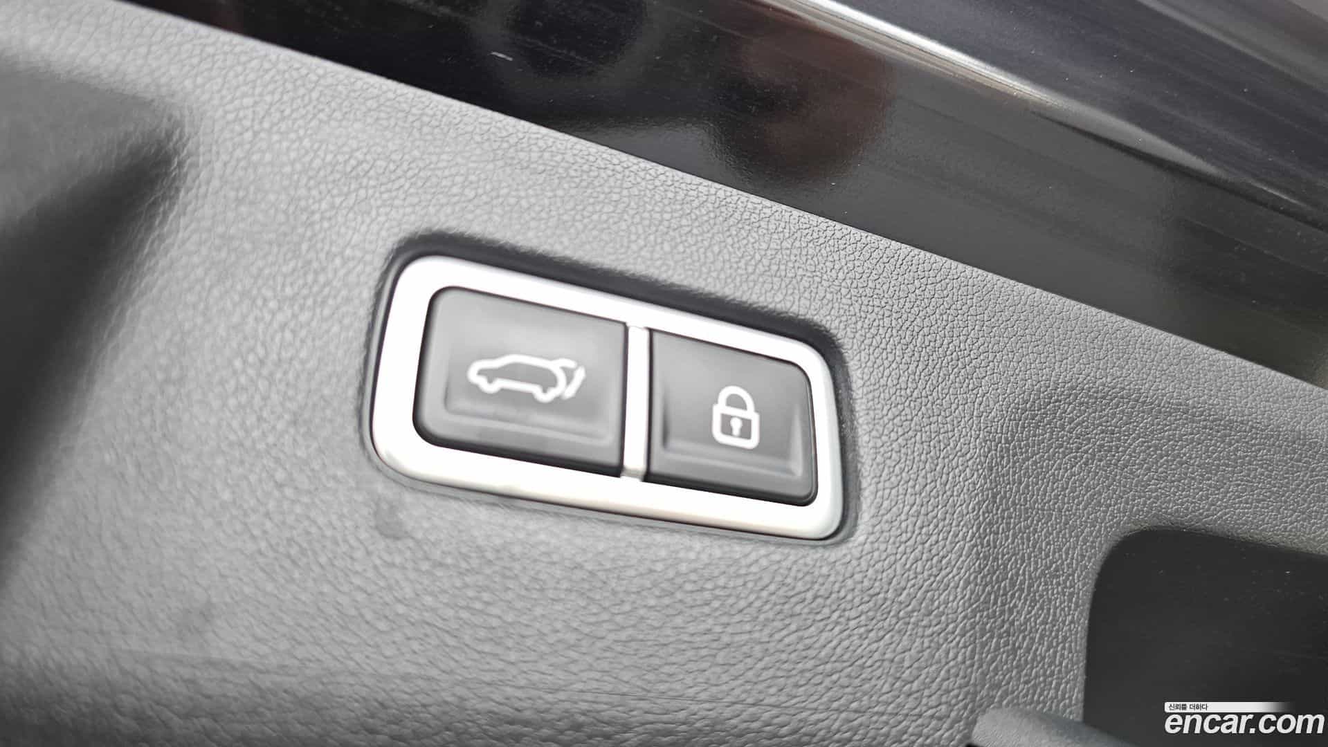 Sorento Kia 2022.3-OPTION-040