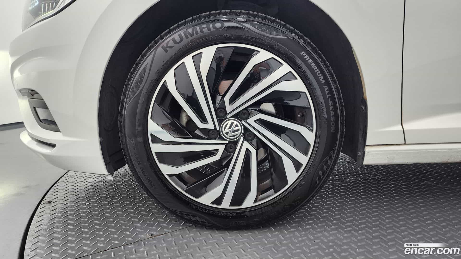 Jetta Volkswagen 2021.2-OUTER-005