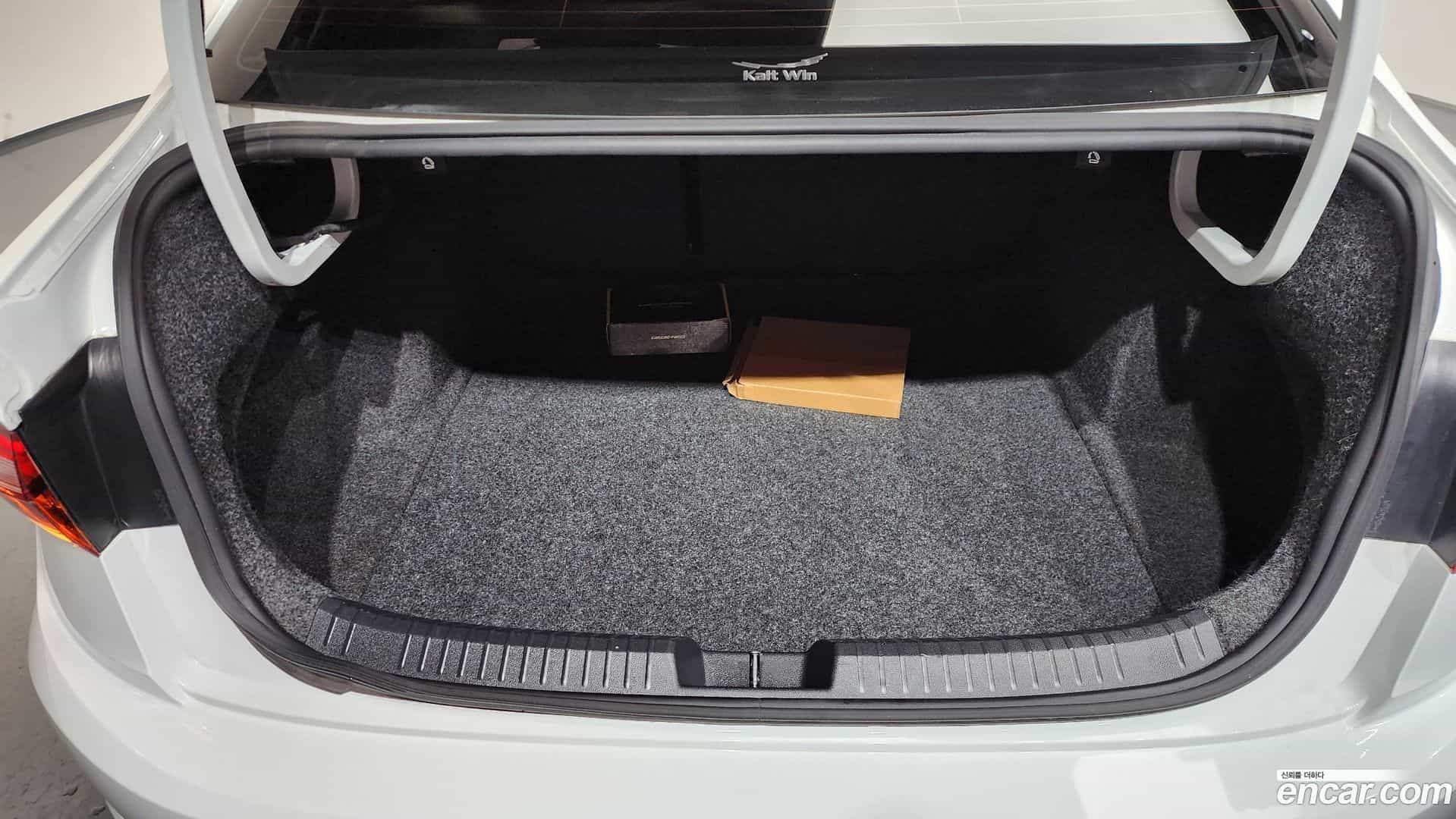 Jetta Volkswagen 2021.2-OPTION-024
