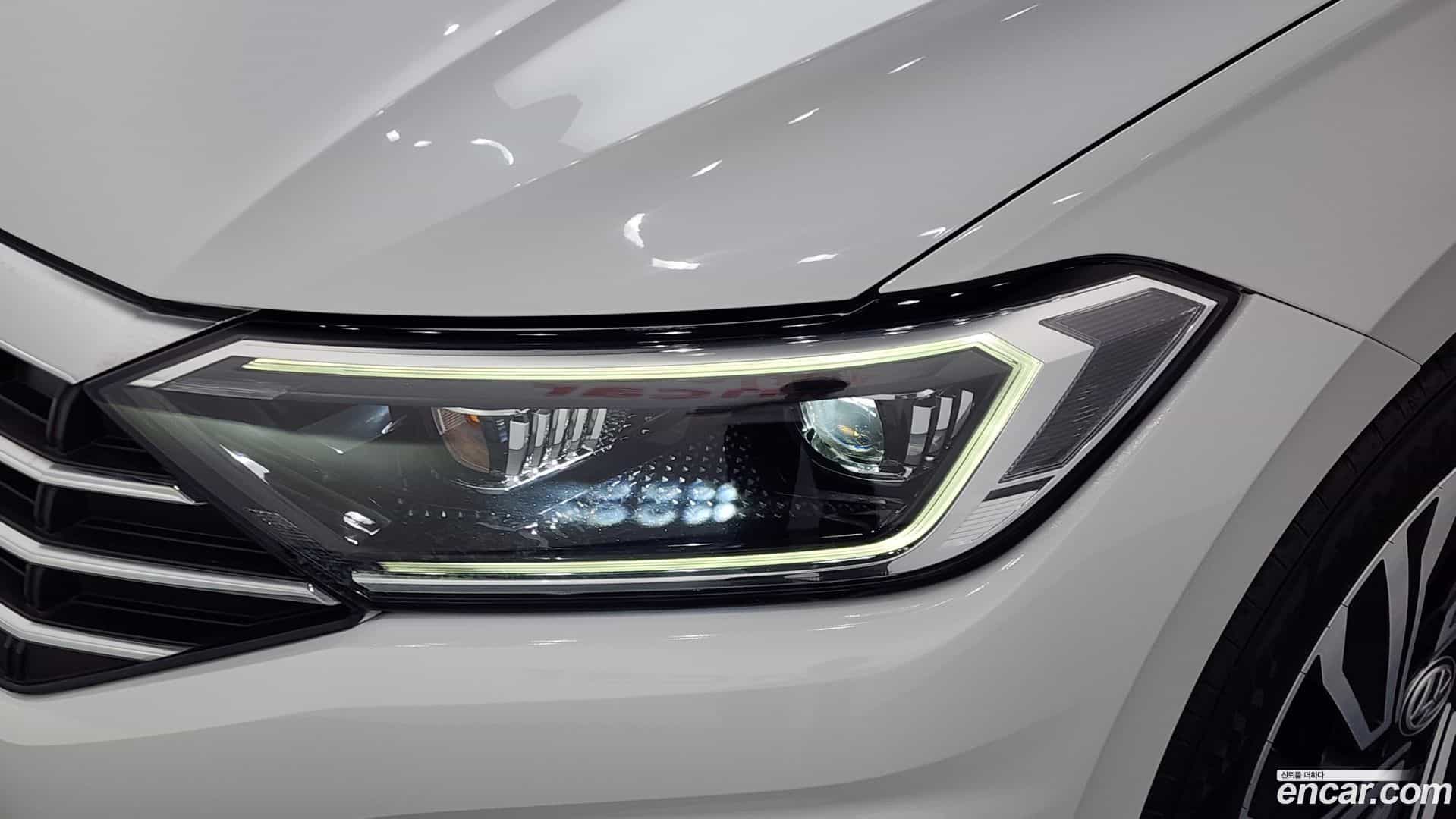 Jetta Volkswagen 2021.2-OUTER-032