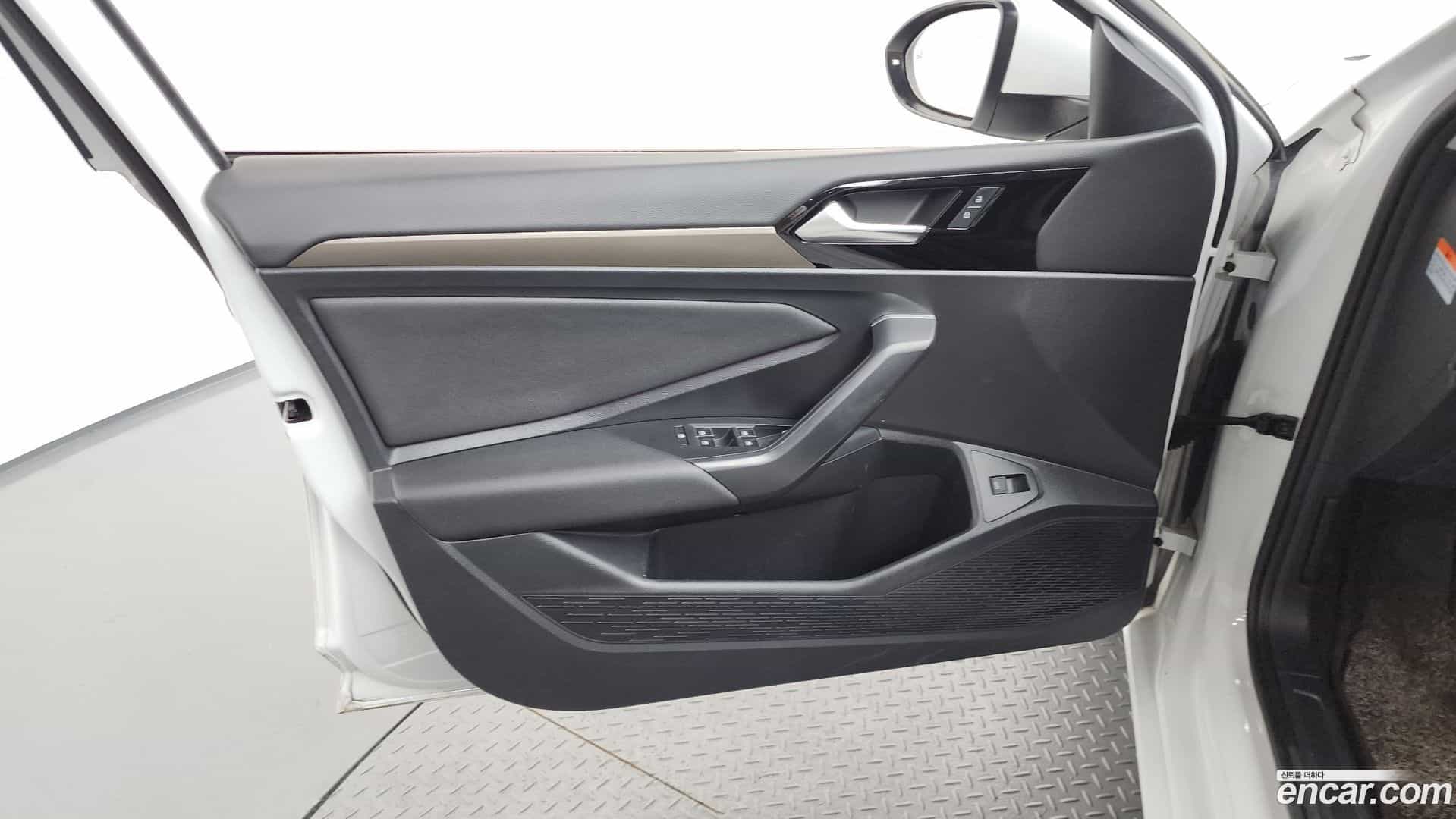 Jetta Volkswagen 2021.2-INNER-034
