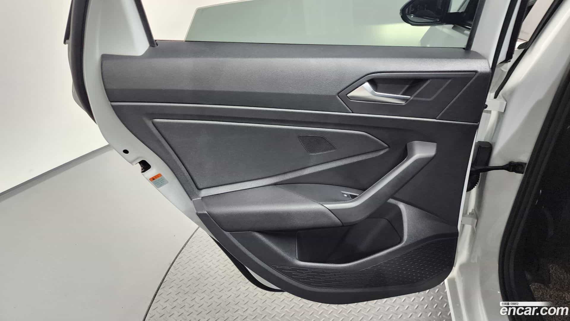 Jetta Volkswagen 2021.2-INNER-035