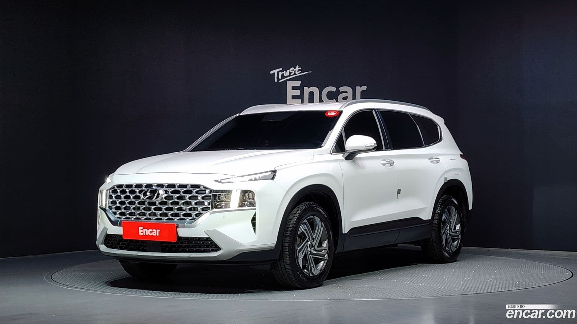 Main__Slider__Photo:Santafe Hyundai 2021.2-0