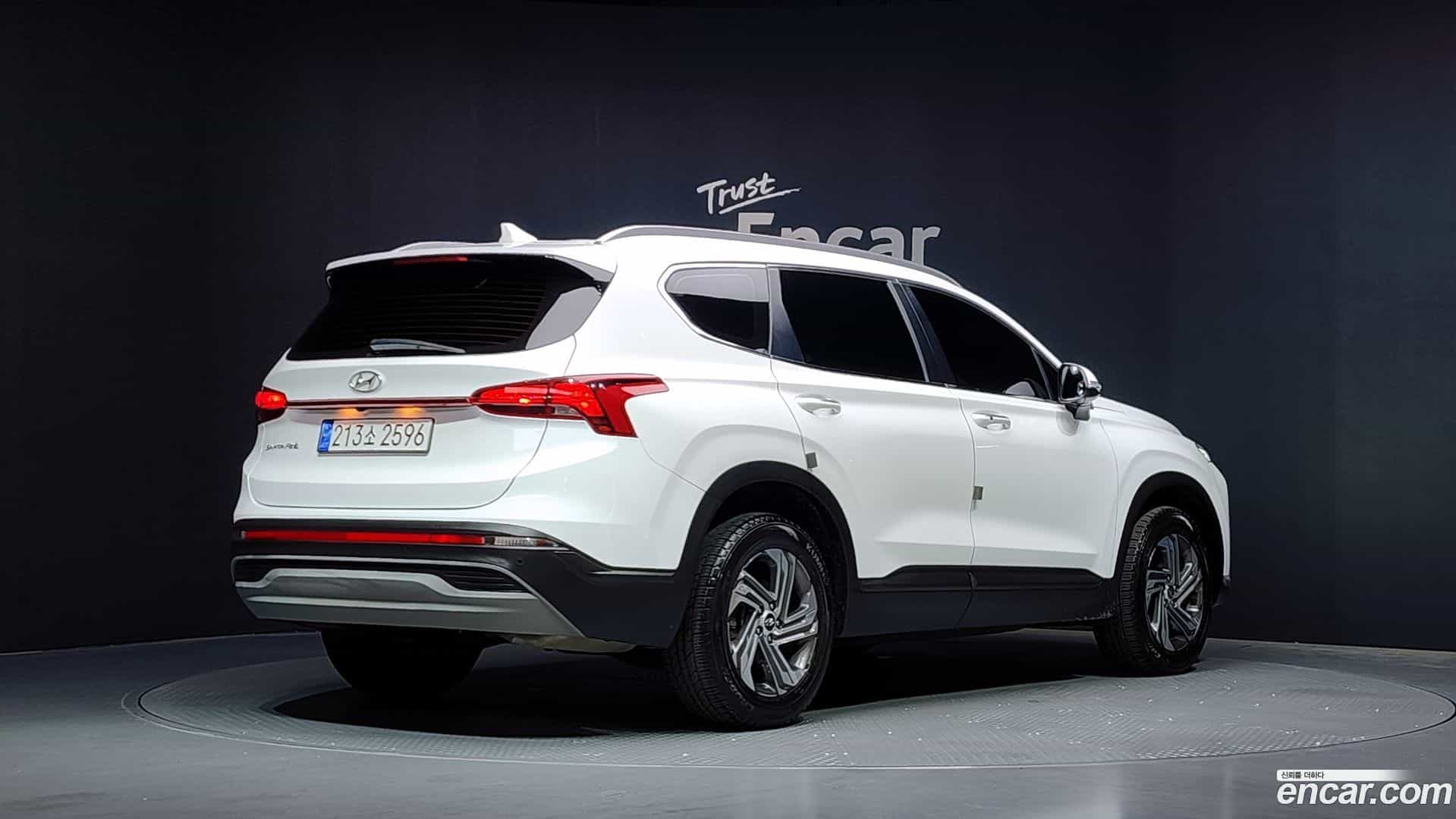 Santafe Hyundai 2021.2-OUTER-002