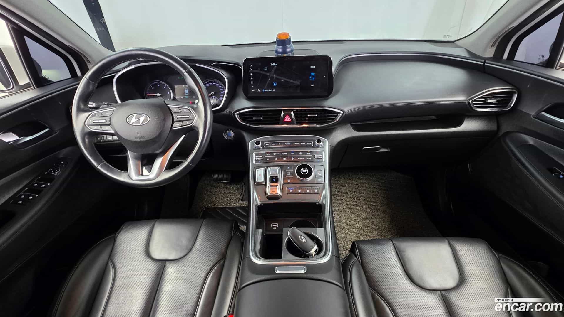 Santafe Hyundai 2021.2-INNER-007