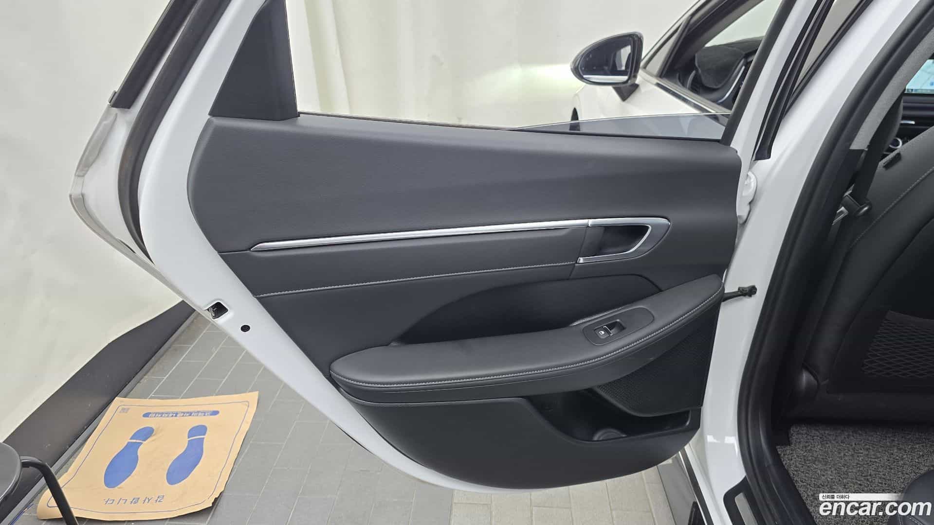 Sonata Hyundai 2022.2-INNER-035