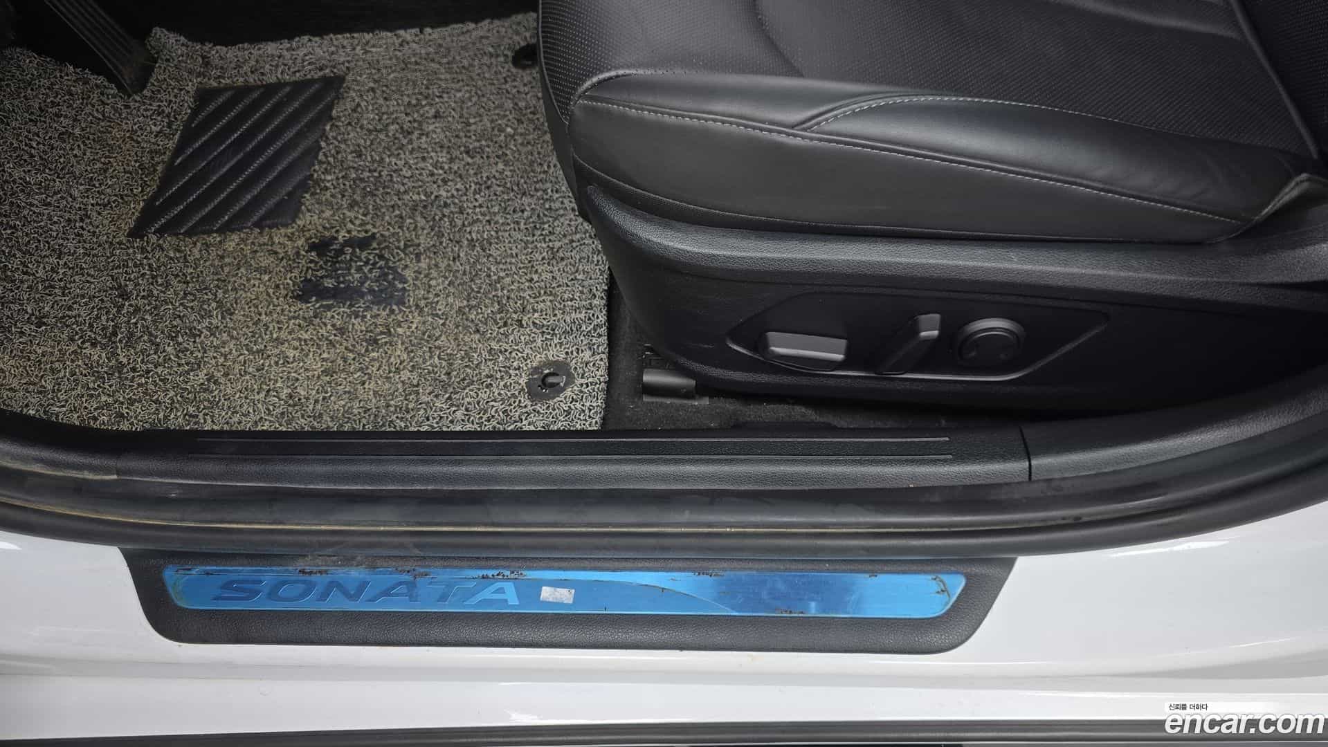 Sonata Hyundai 2022.2-OPTION-044
