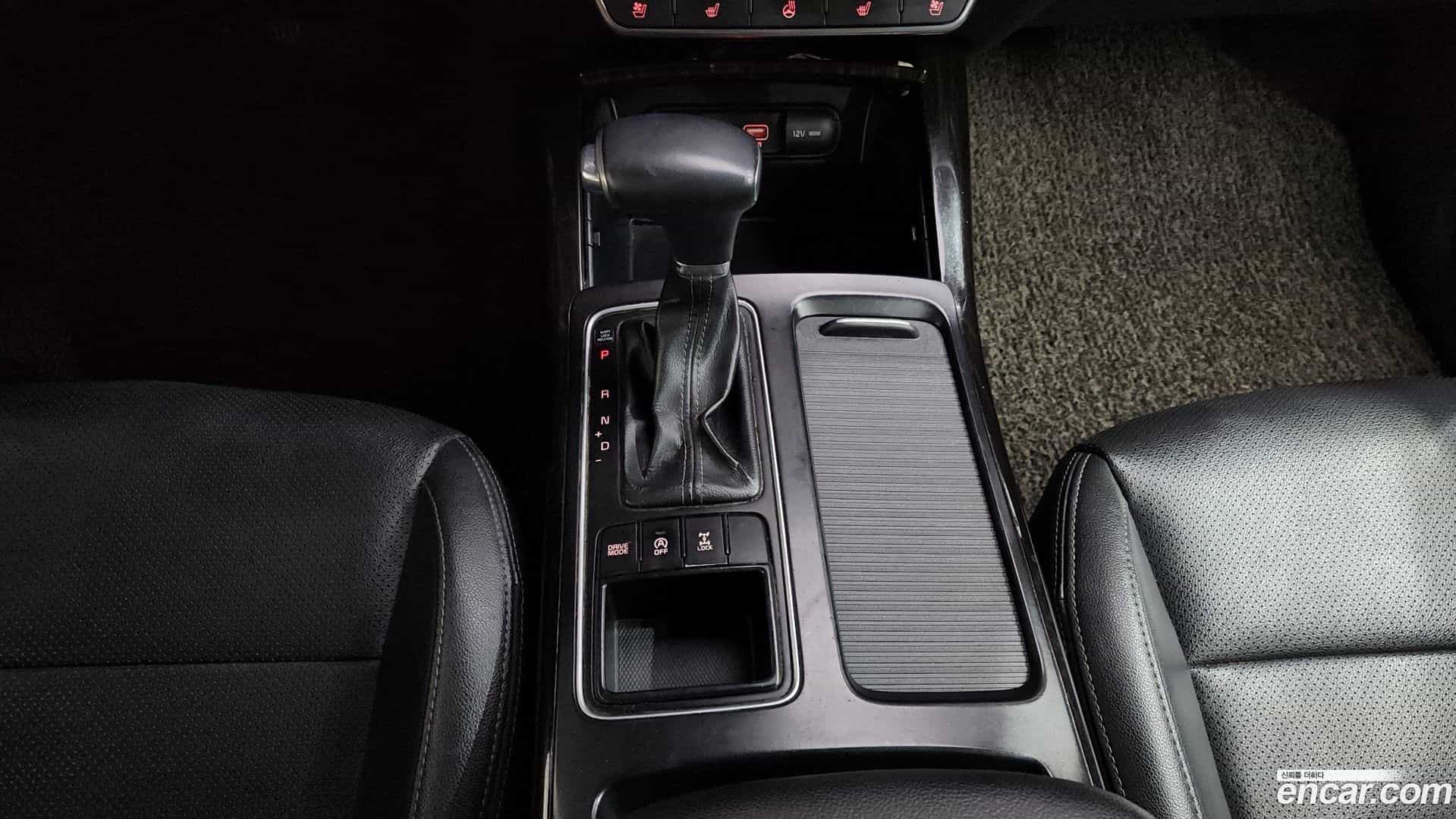 Sorento Kia 2018.11-INNER-009