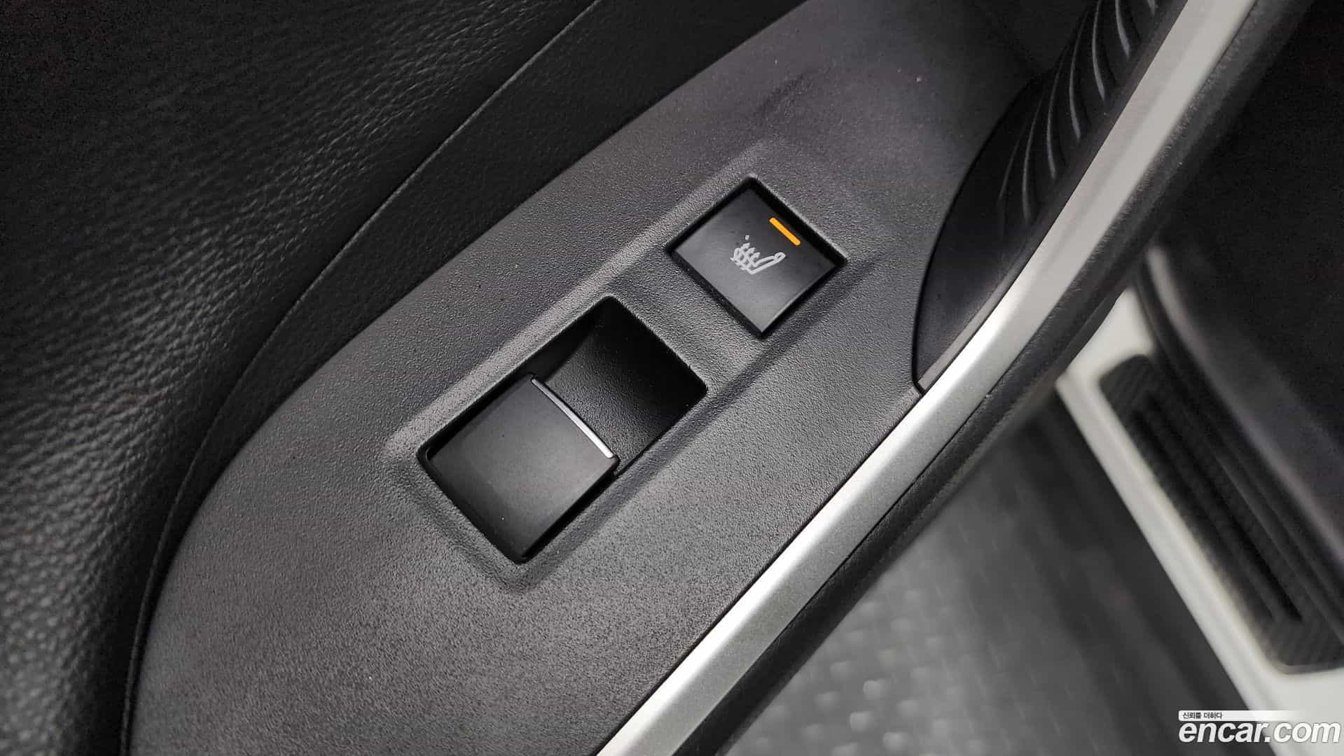 RAV4 Toyota 2019.6-OPTION-042