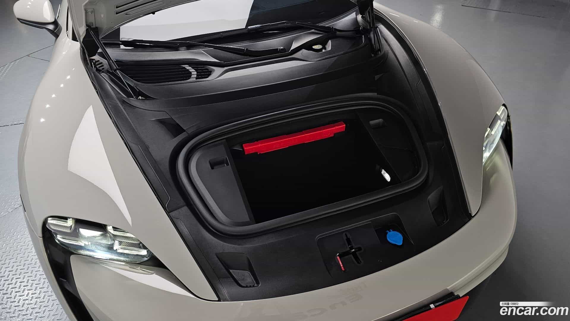Taycan Porsche 2022.3-OUTER-006