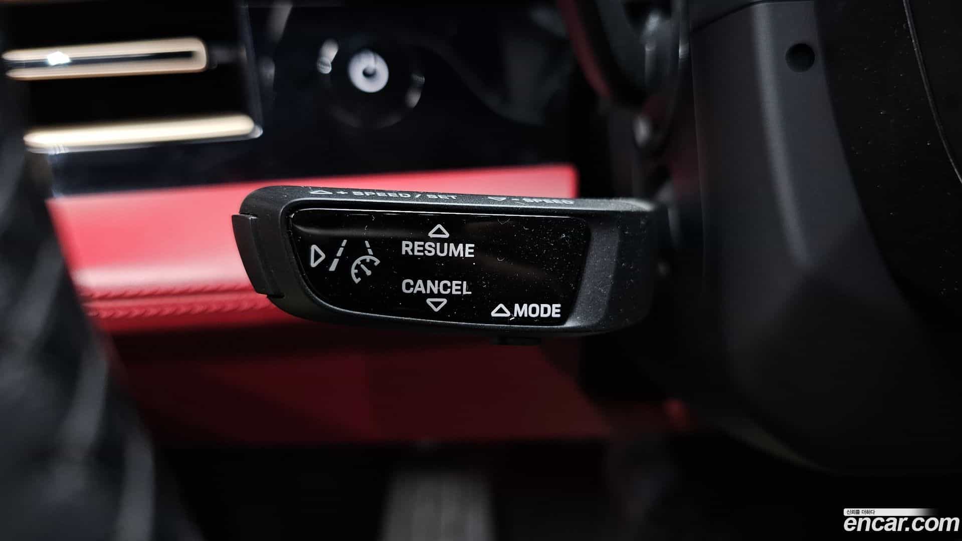 Taycan Porsche 2022.3-OPTION-043