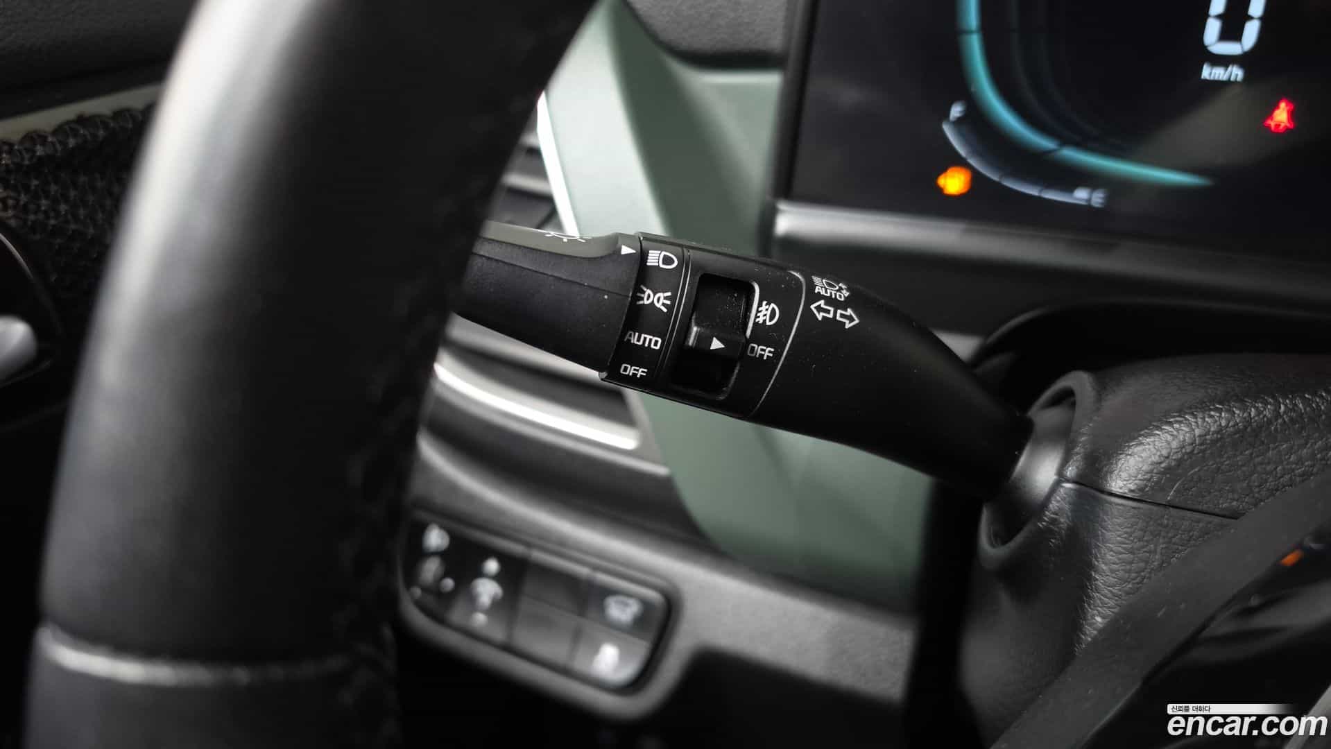 Seltos Kia 2023.6-OPTION-043