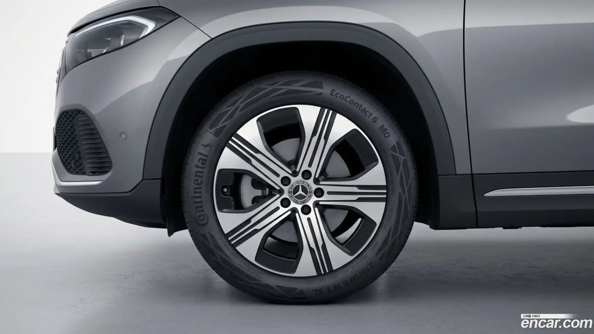 EQA Mercedes-Benz 2025.5-OUTER-005