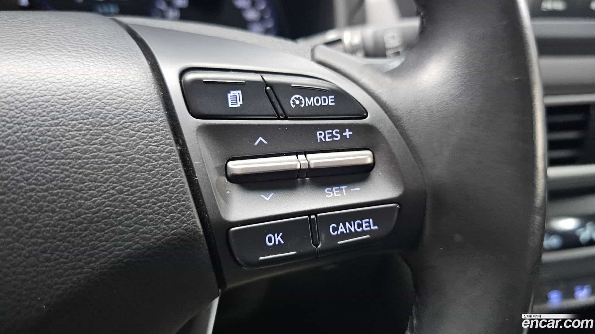Kona Hyundai 2018.8-OPTION-020