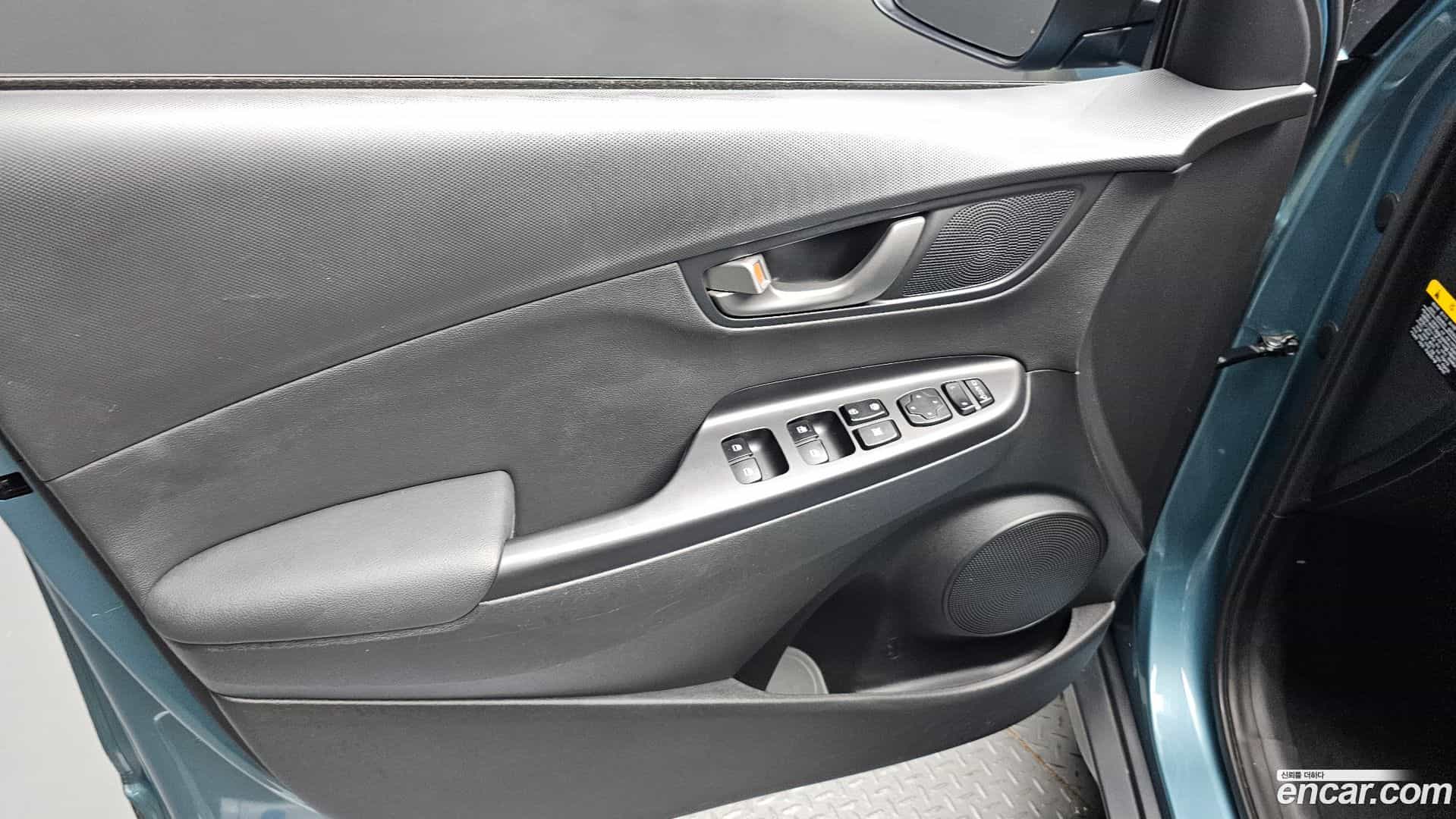 Kona Hyundai 2018.8-INNER-034