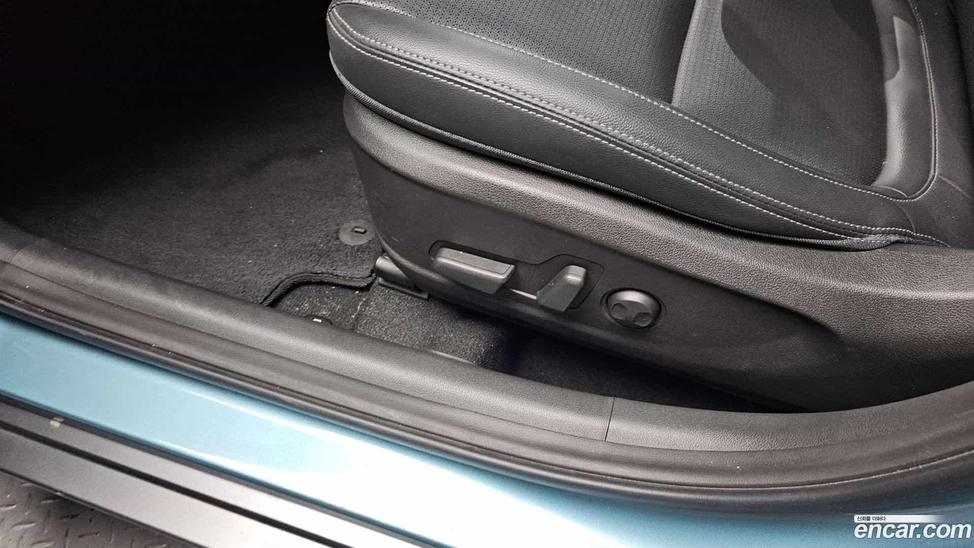 Kona Hyundai 2018.8-OPTION-044