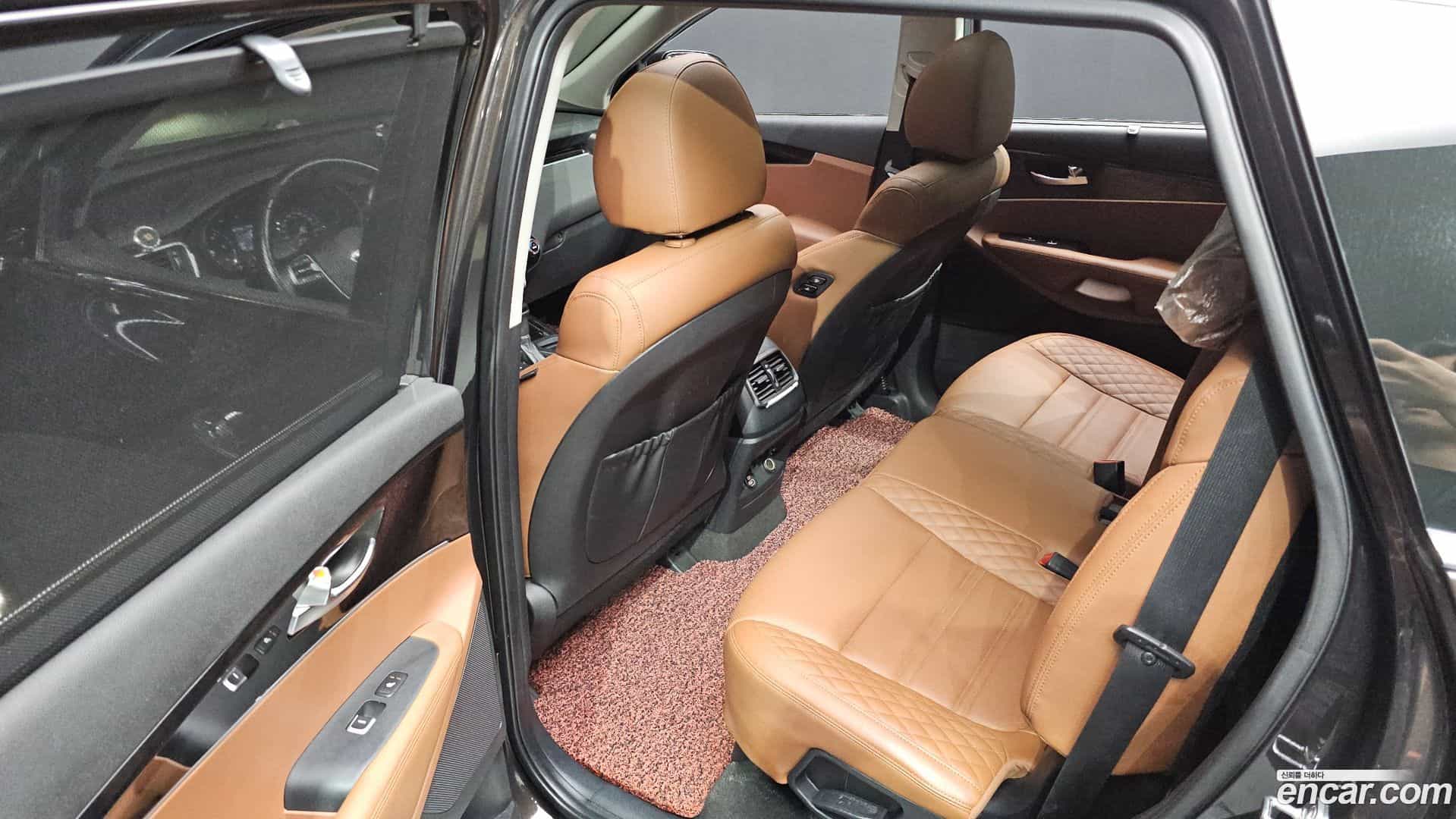 Sorento Kia 2019.2-INNER-036