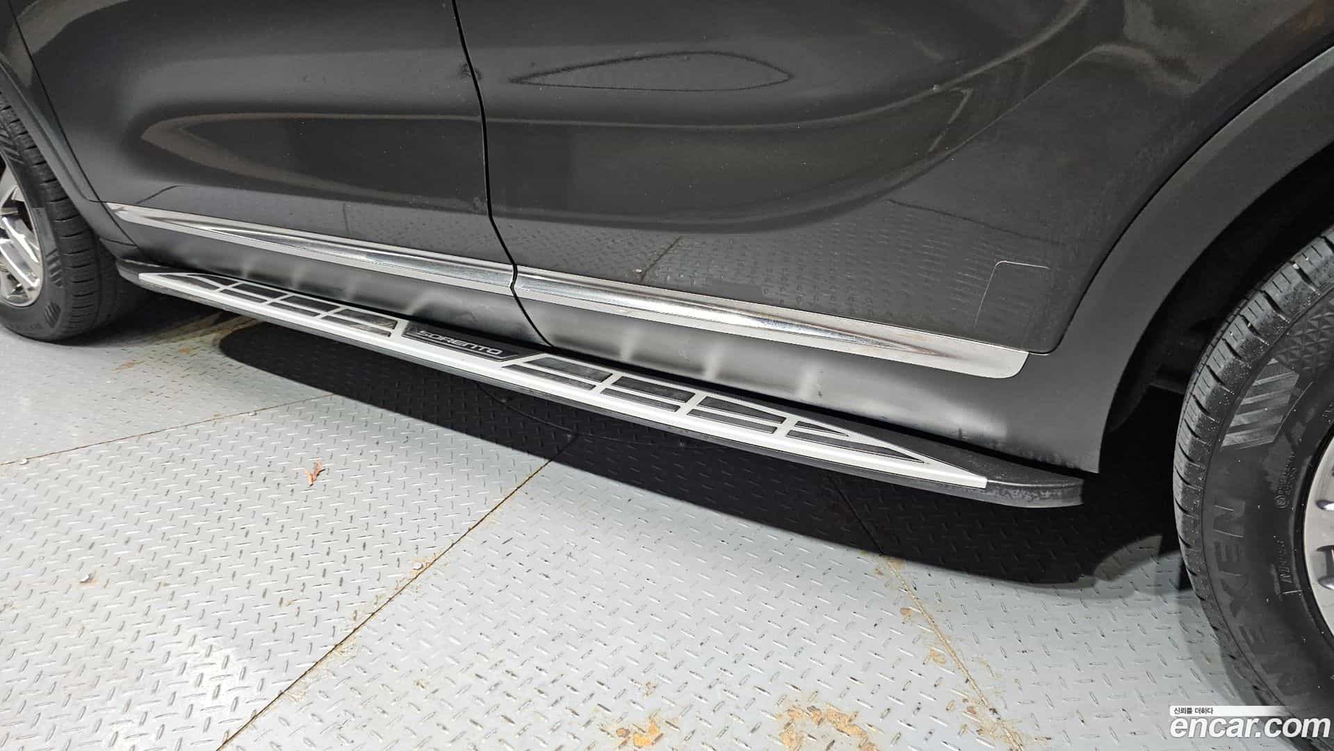 Sorento Kia 2019.2-OPTION-043
