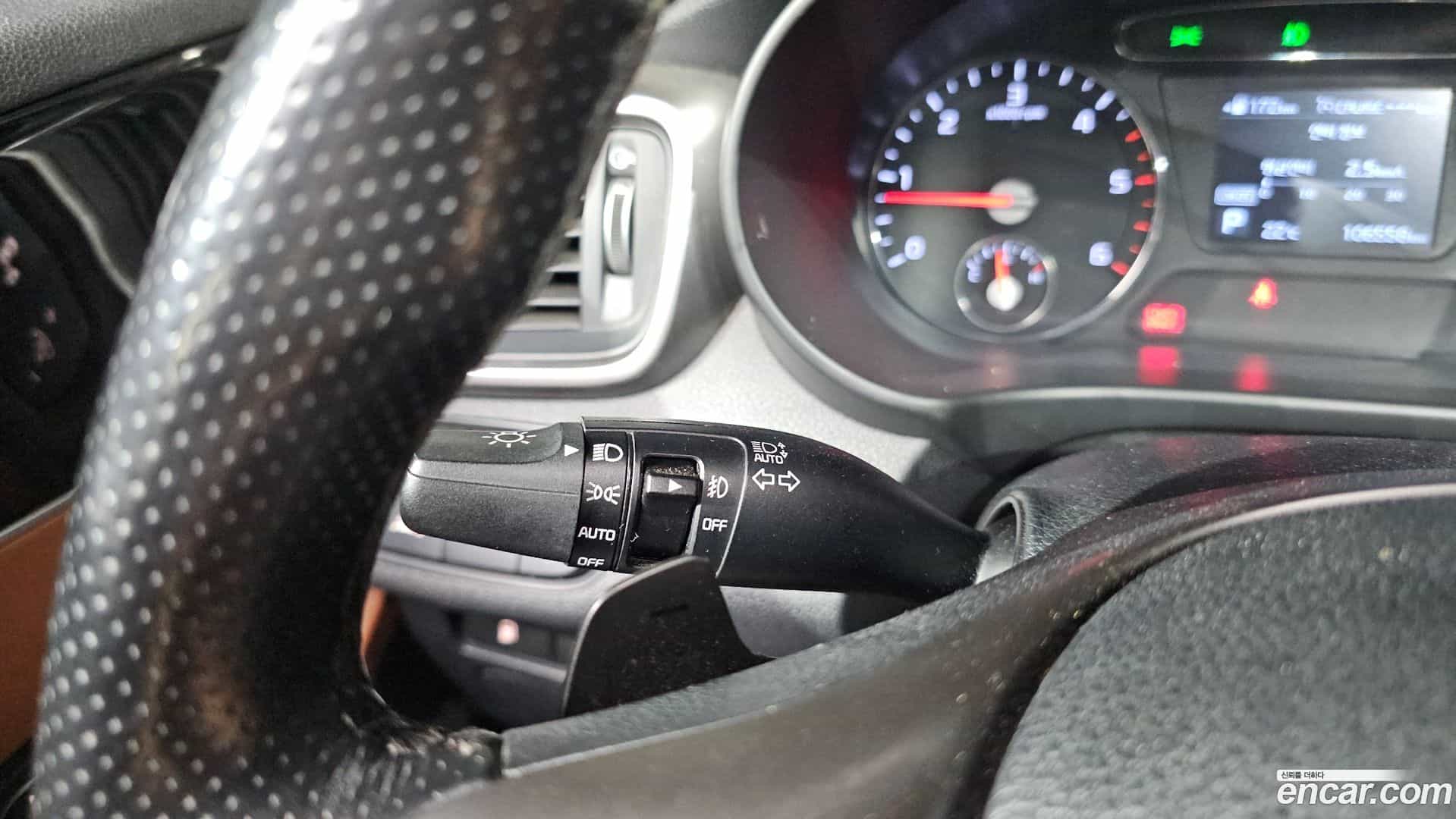 Sorento Kia 2019.2-OPTION-045