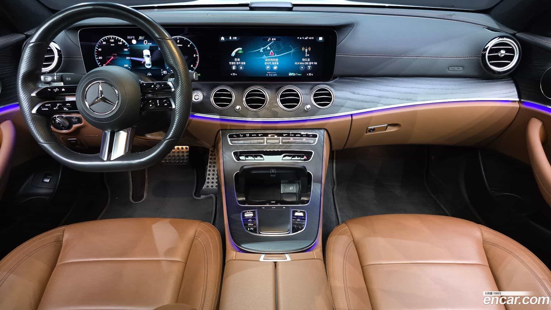 E-Class Mercedes-Benz 2021.8-INNER-007