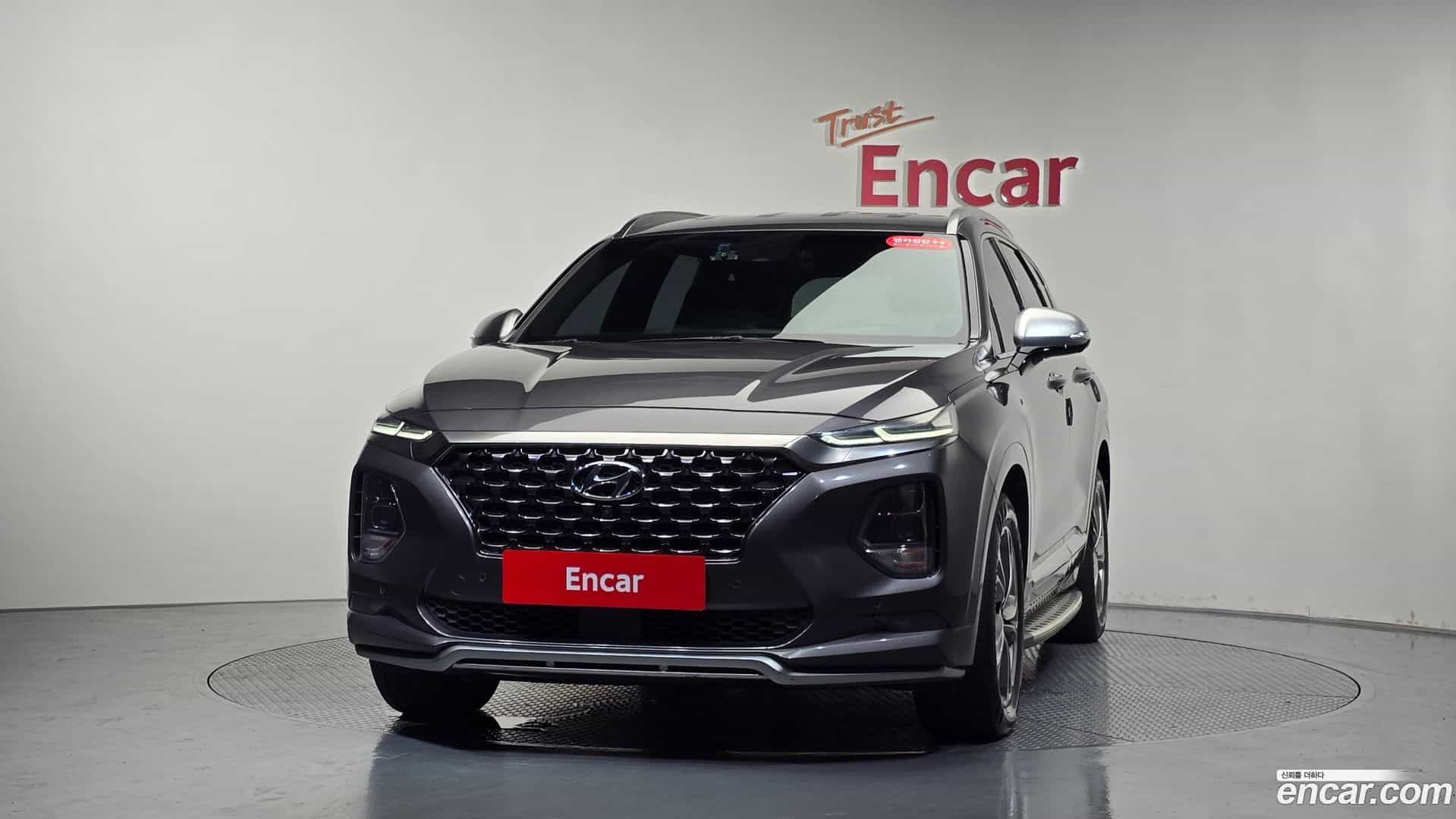 Santafe Hyundai 2018.8-OUTER-003
