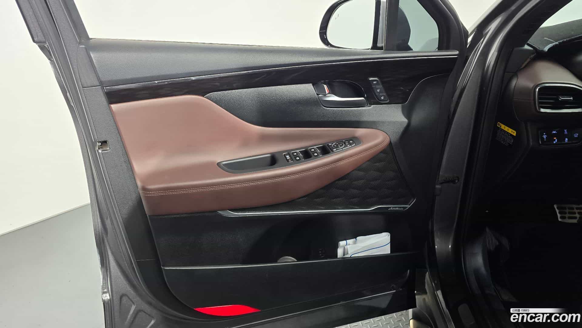 Santafe Hyundai 2018.8-INNER-034