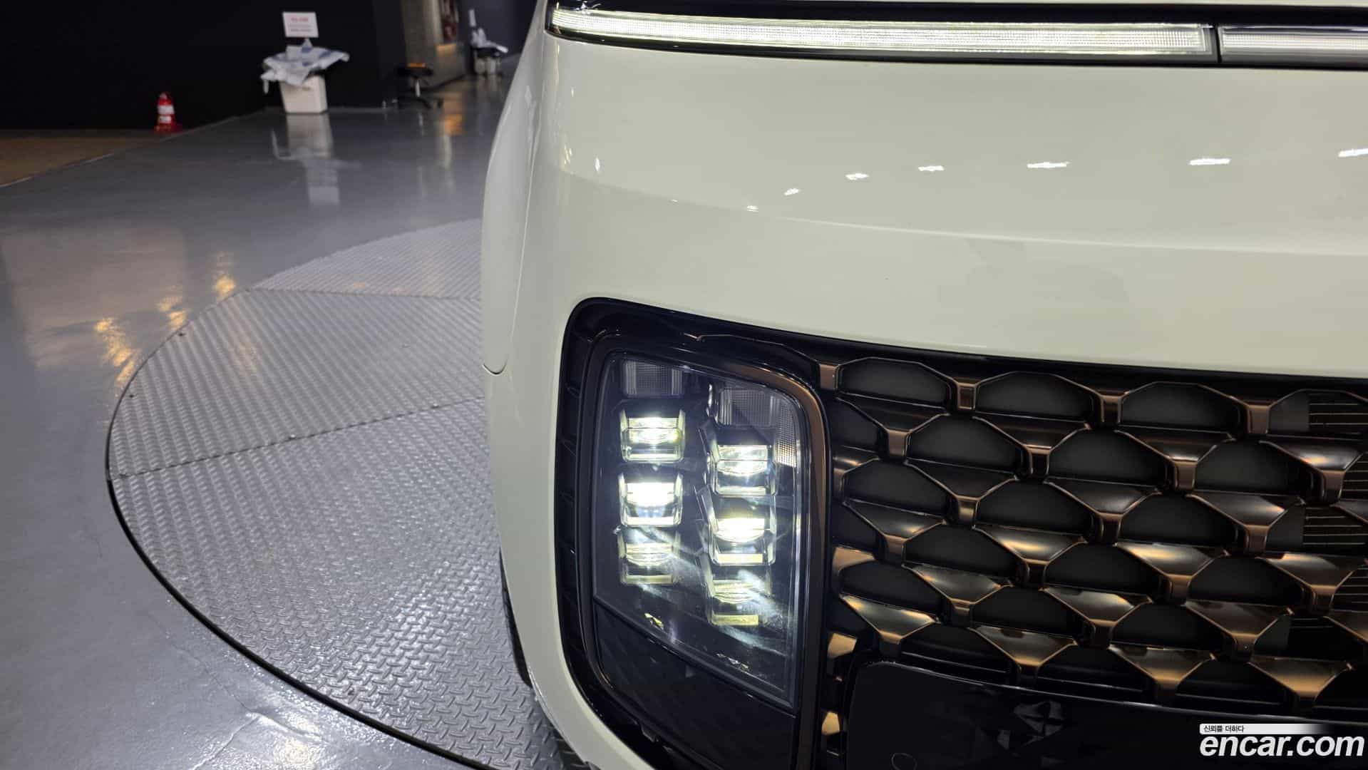 Staria Hyundai 2024.3-OUTER-032