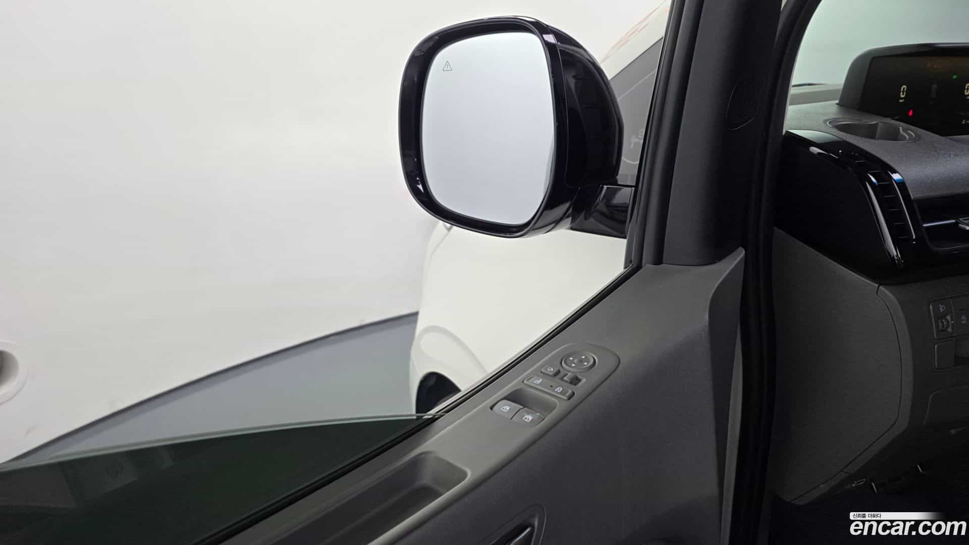 Staria Hyundai 2024.3-INNER-036