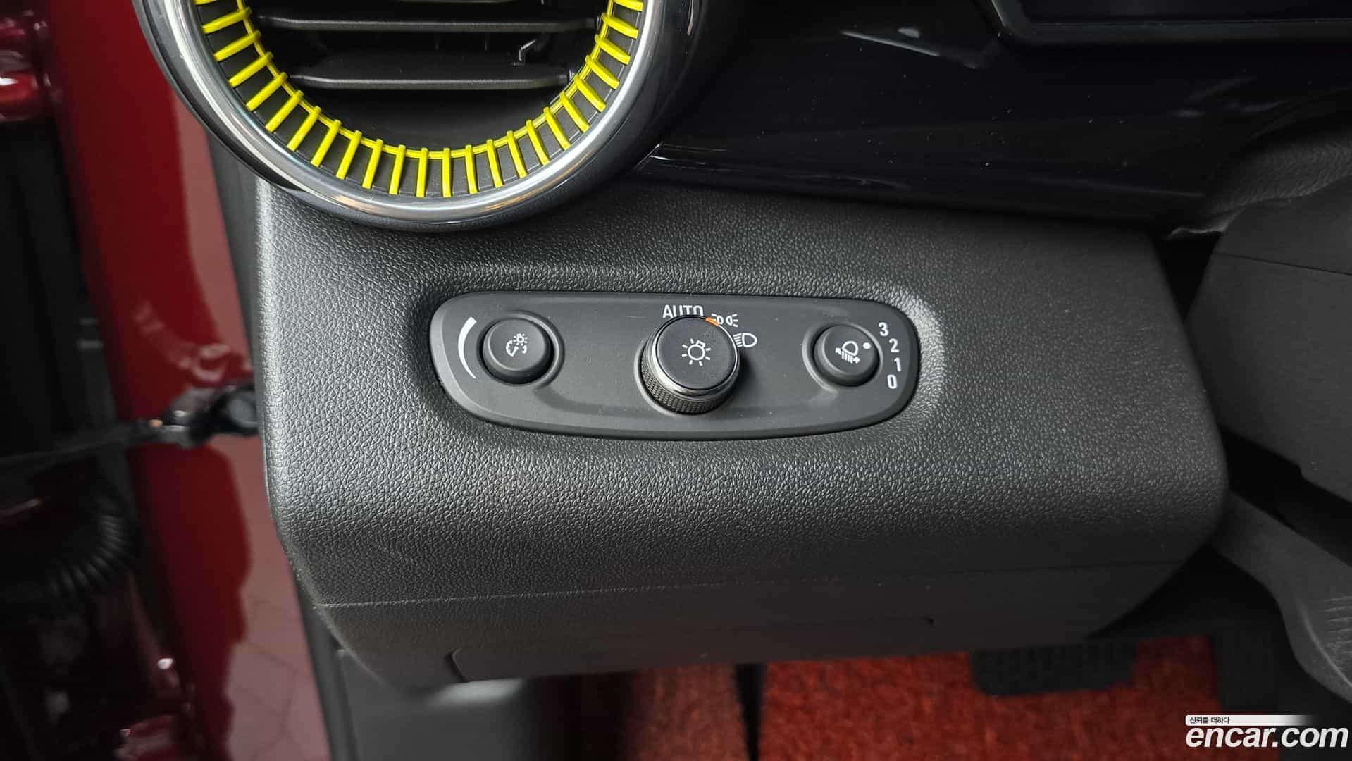 Trax Chevrolet 2023.3-OPTION-022