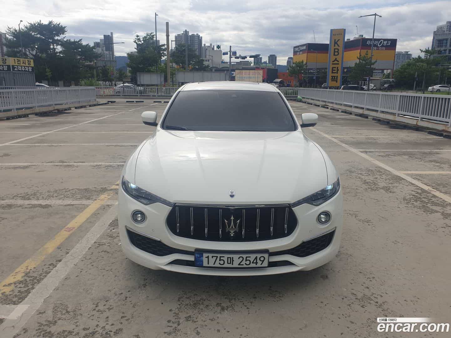 Levante Maserati 2022.4-OUTER-001
