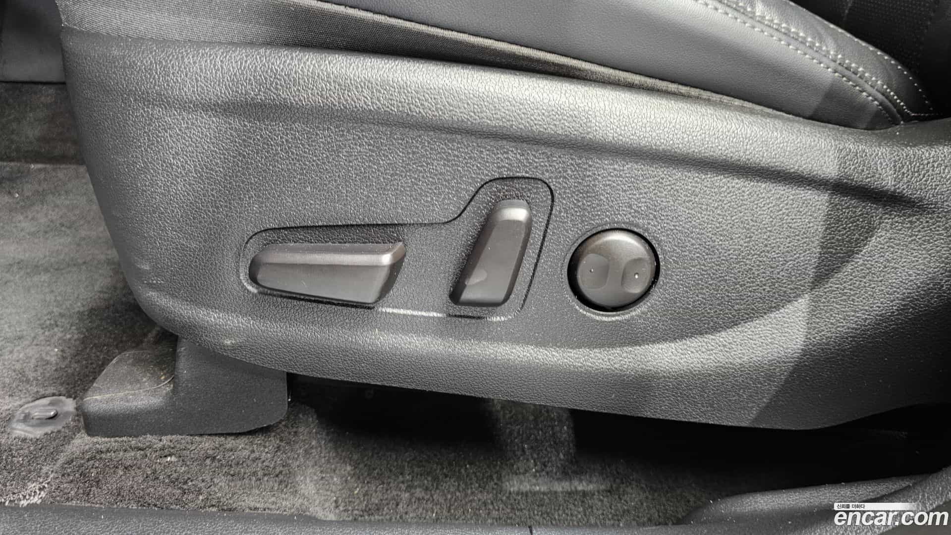 Santafe Hyundai 2018.4-OPTION-043