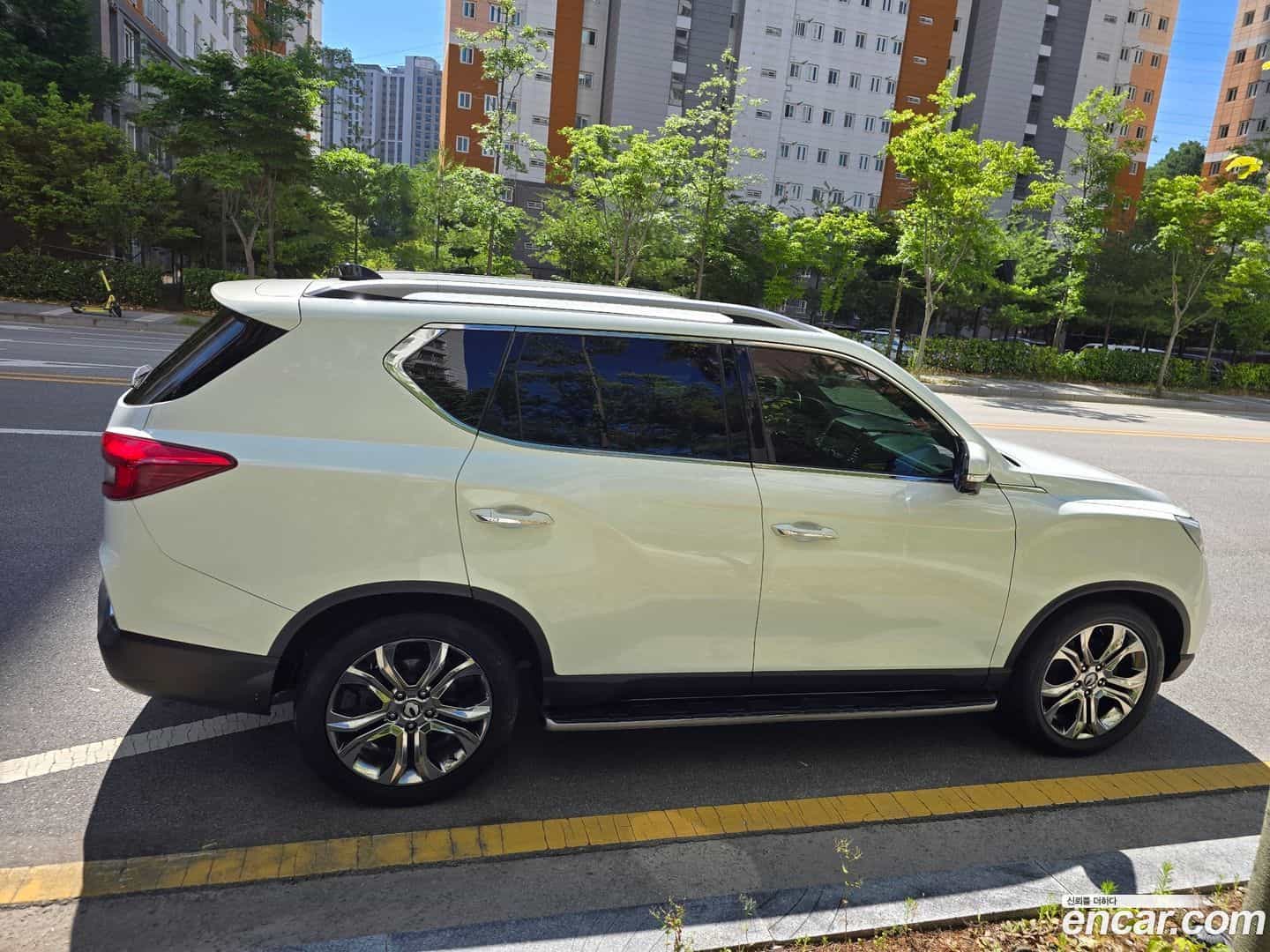 Rexton KG Mobility 2017.7-OUTER-004