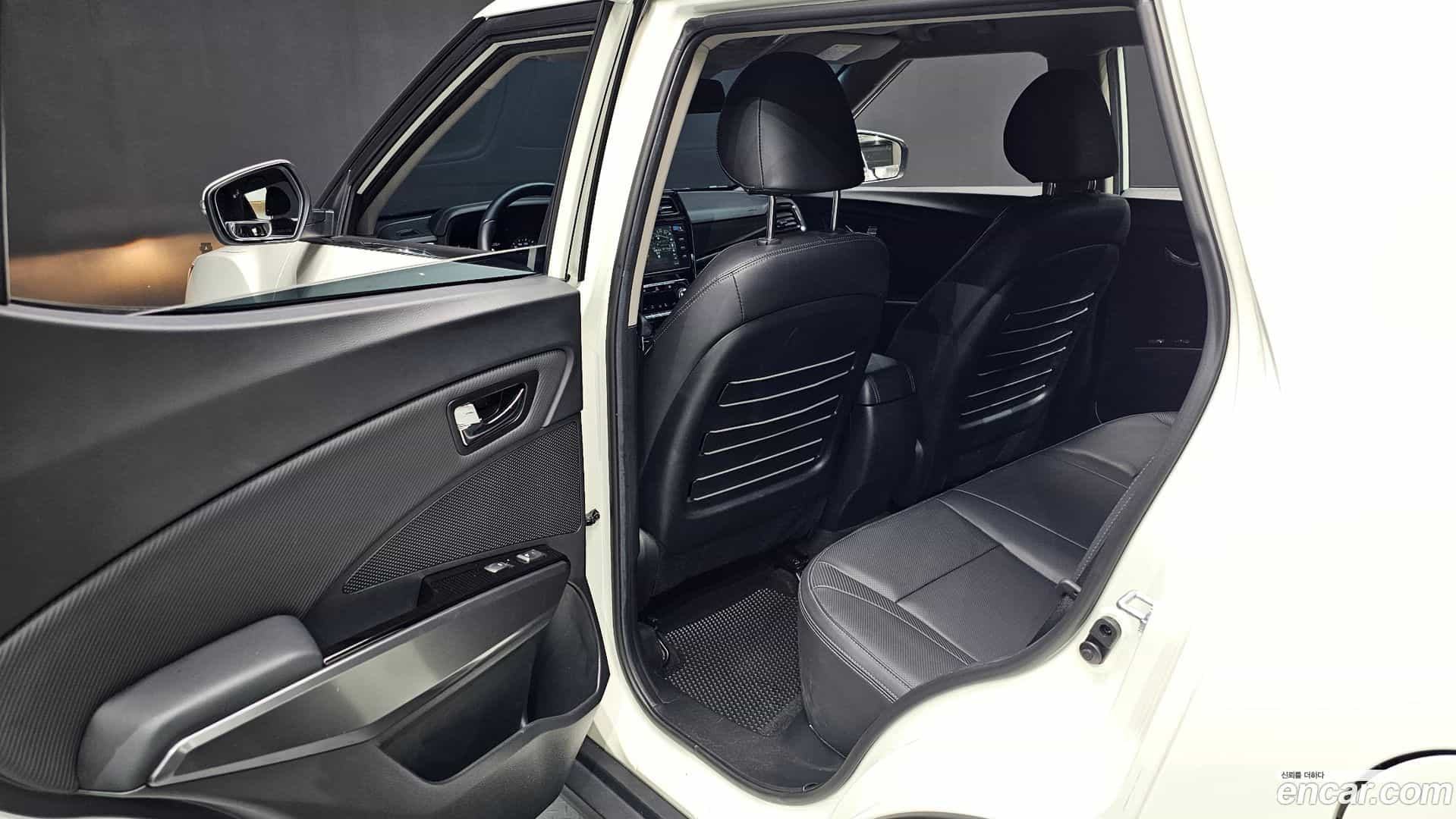 TIBOLI KG Mobility 2023.5-OPTION-015