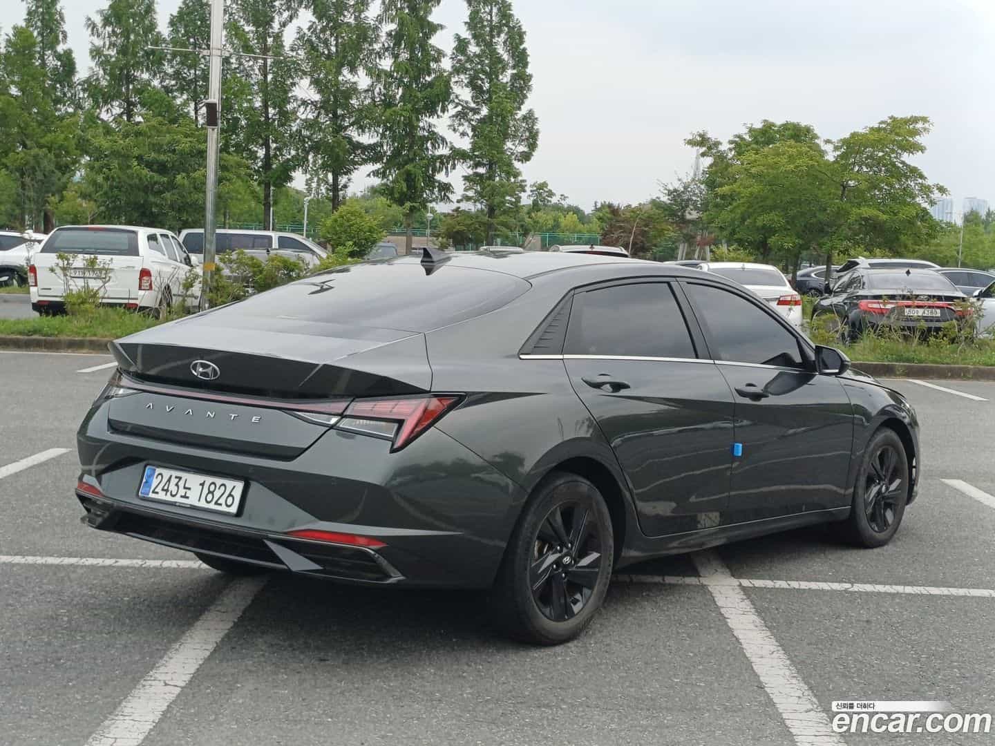 AVANTE Hyundai 2021.1-OUTER-006