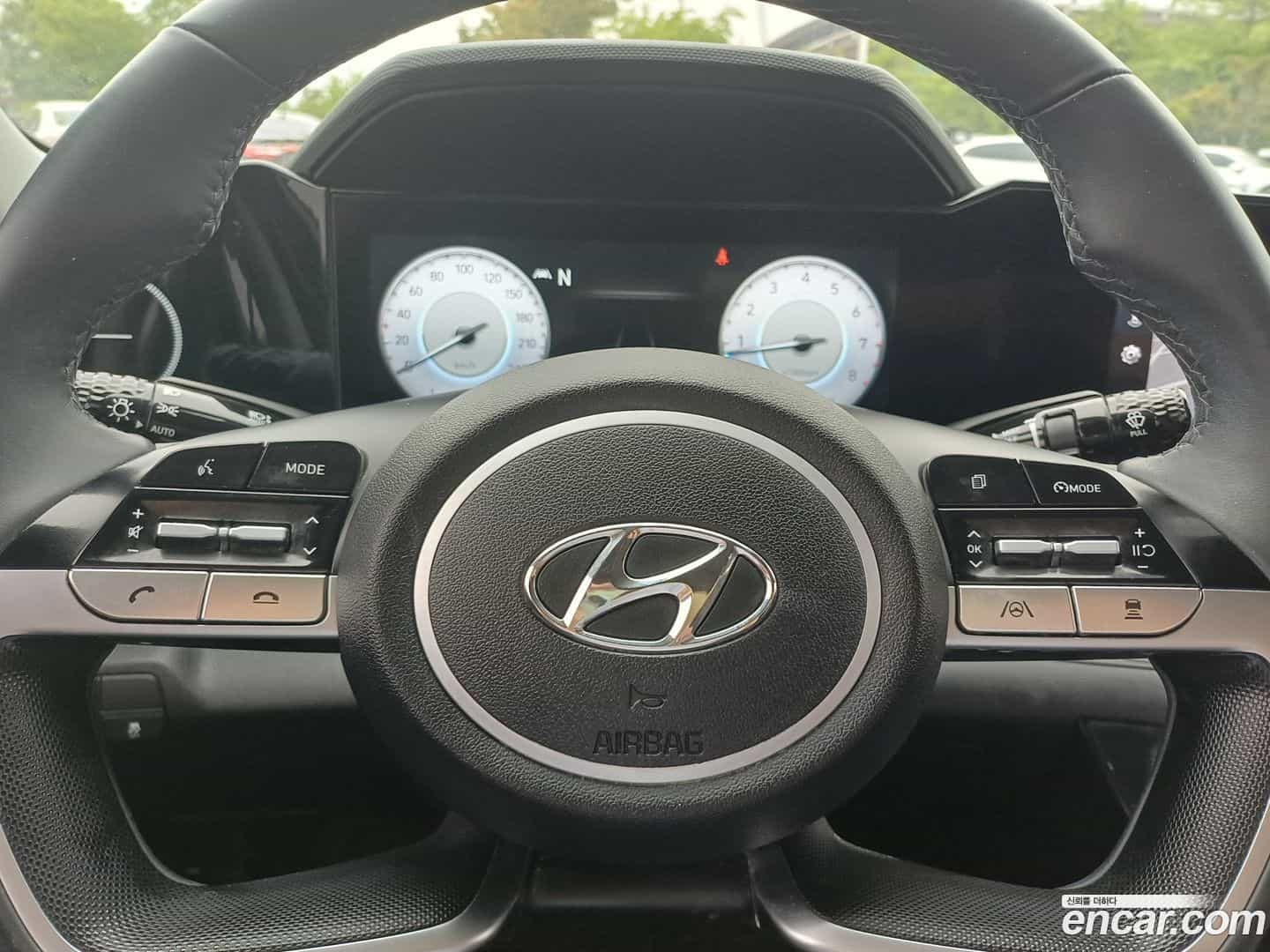 AVANTE Hyundai 2021.1-OPTION-019