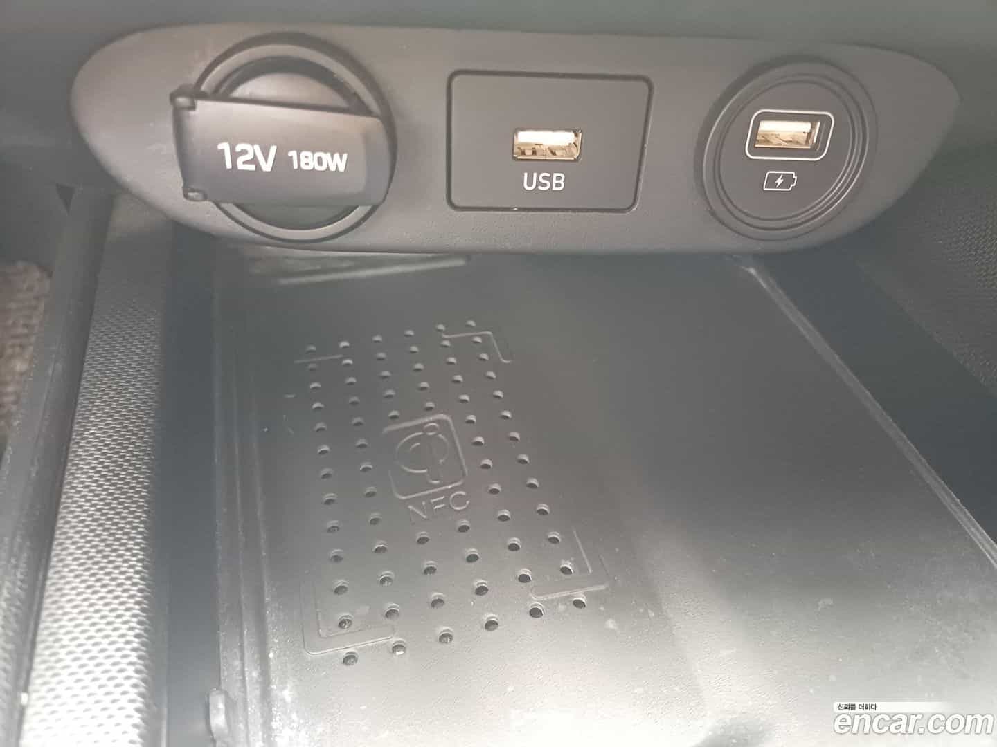 AVANTE Hyundai 2021.1-OPTION-020