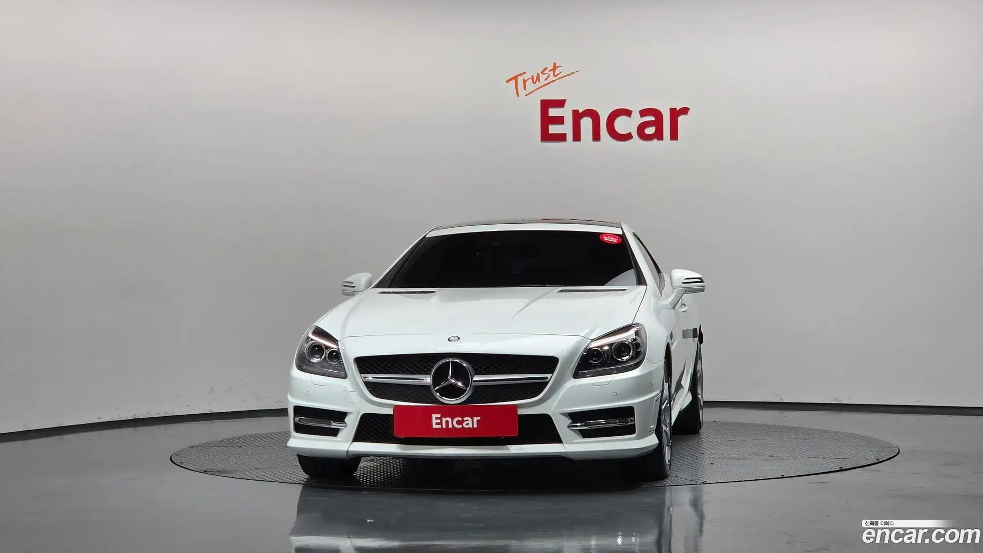 SLK-Class Mercedes-Benz 2015.11-OUTER-003