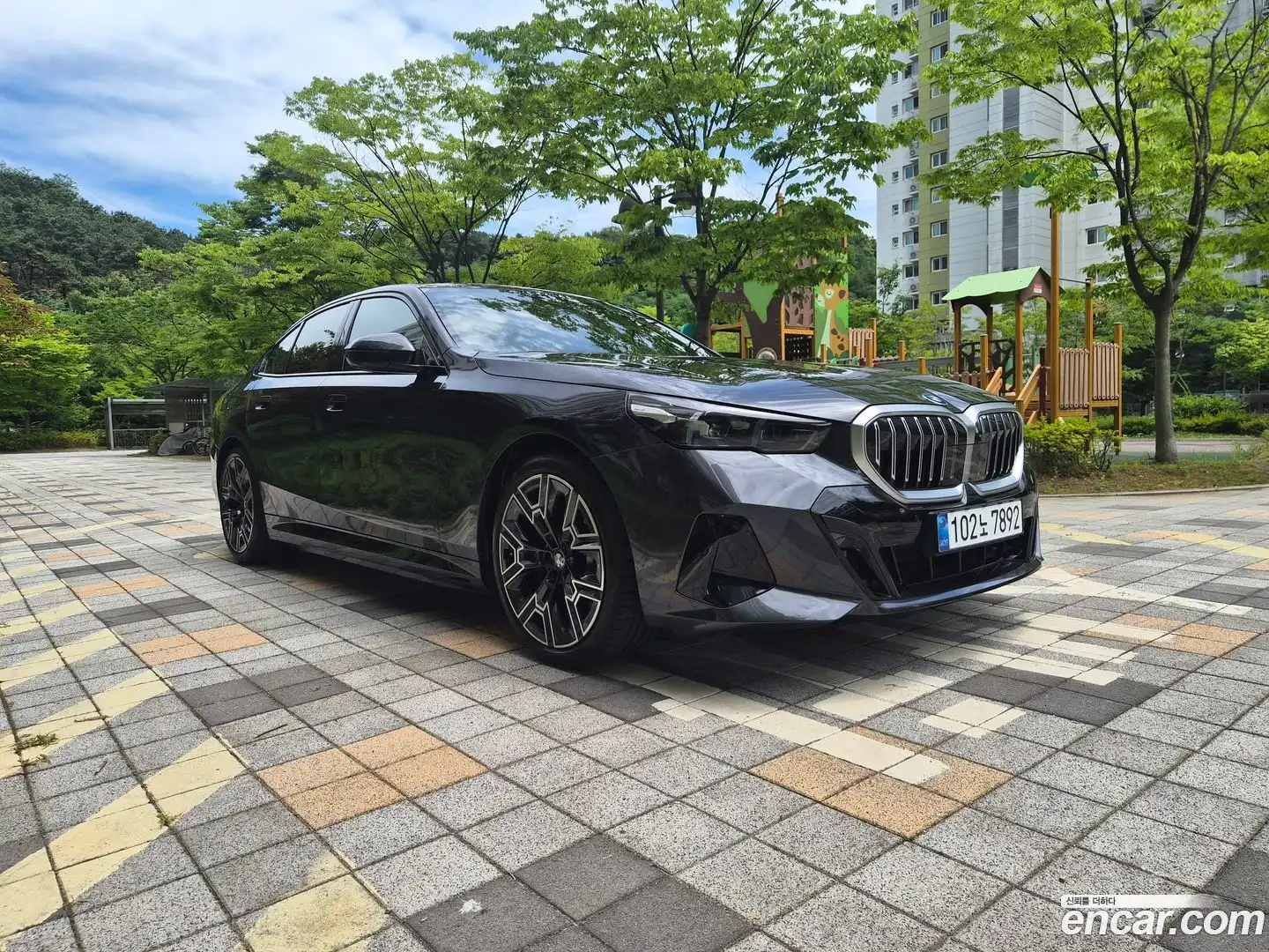 5-Series BMW 2026.1-OUTER-001