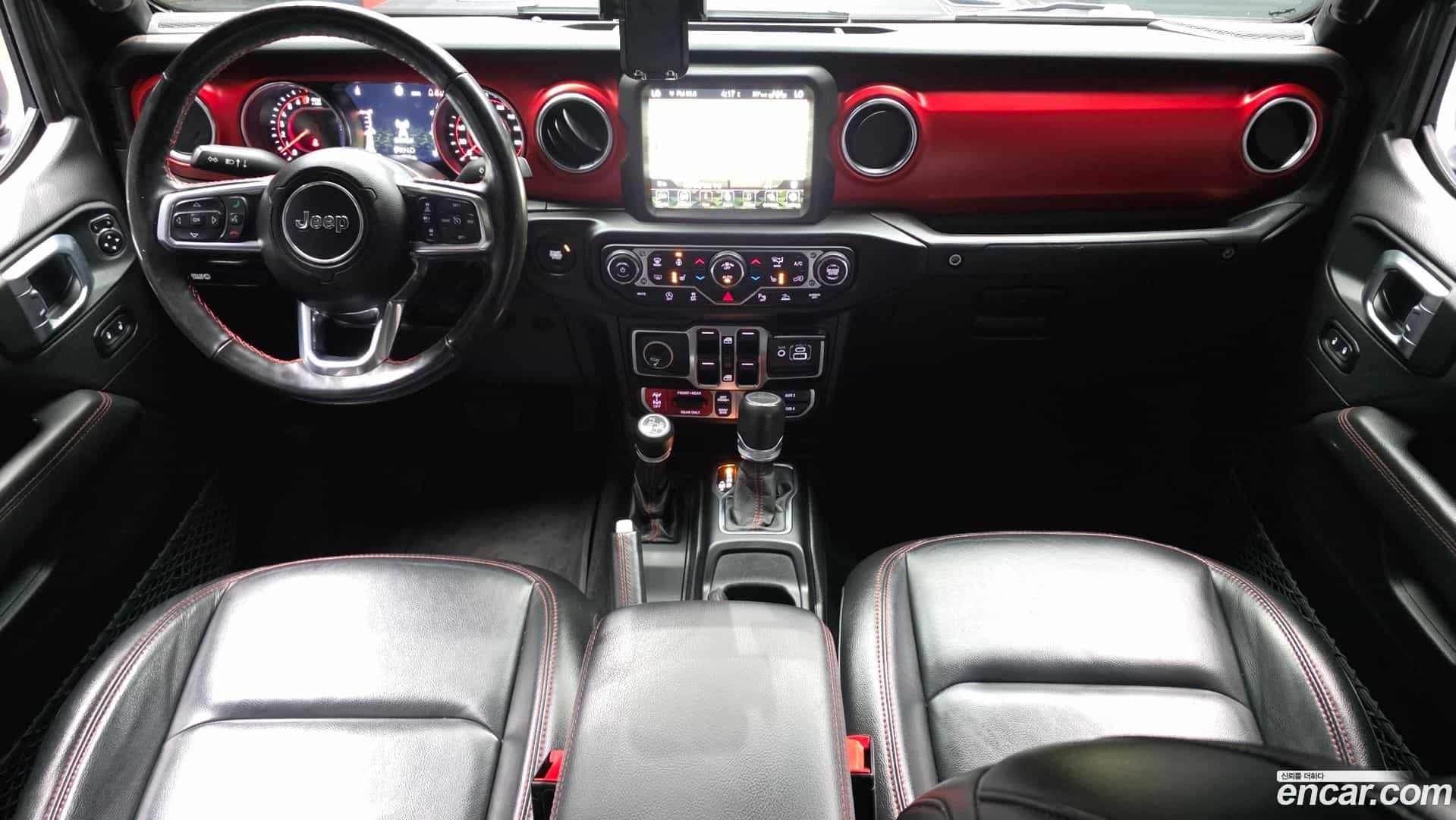 Gladiator Jeep 2022.11-INNER-007