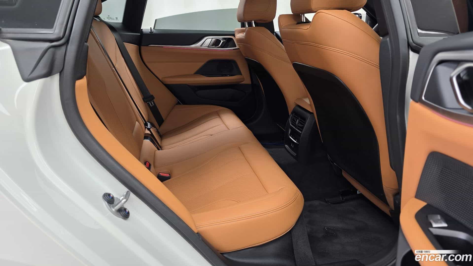 i4 BMW 2025.7-OPTION-015