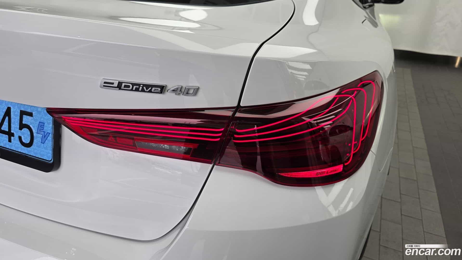 i4 BMW 2025.7-OUTER-033
