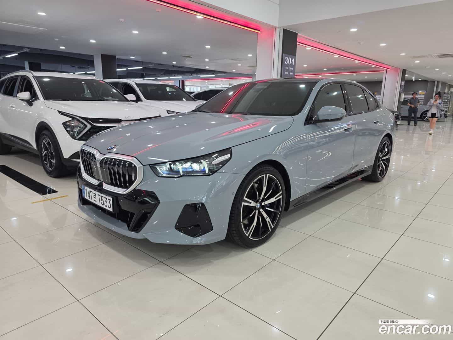 5-Series BMW 2025.11-OUTER-001