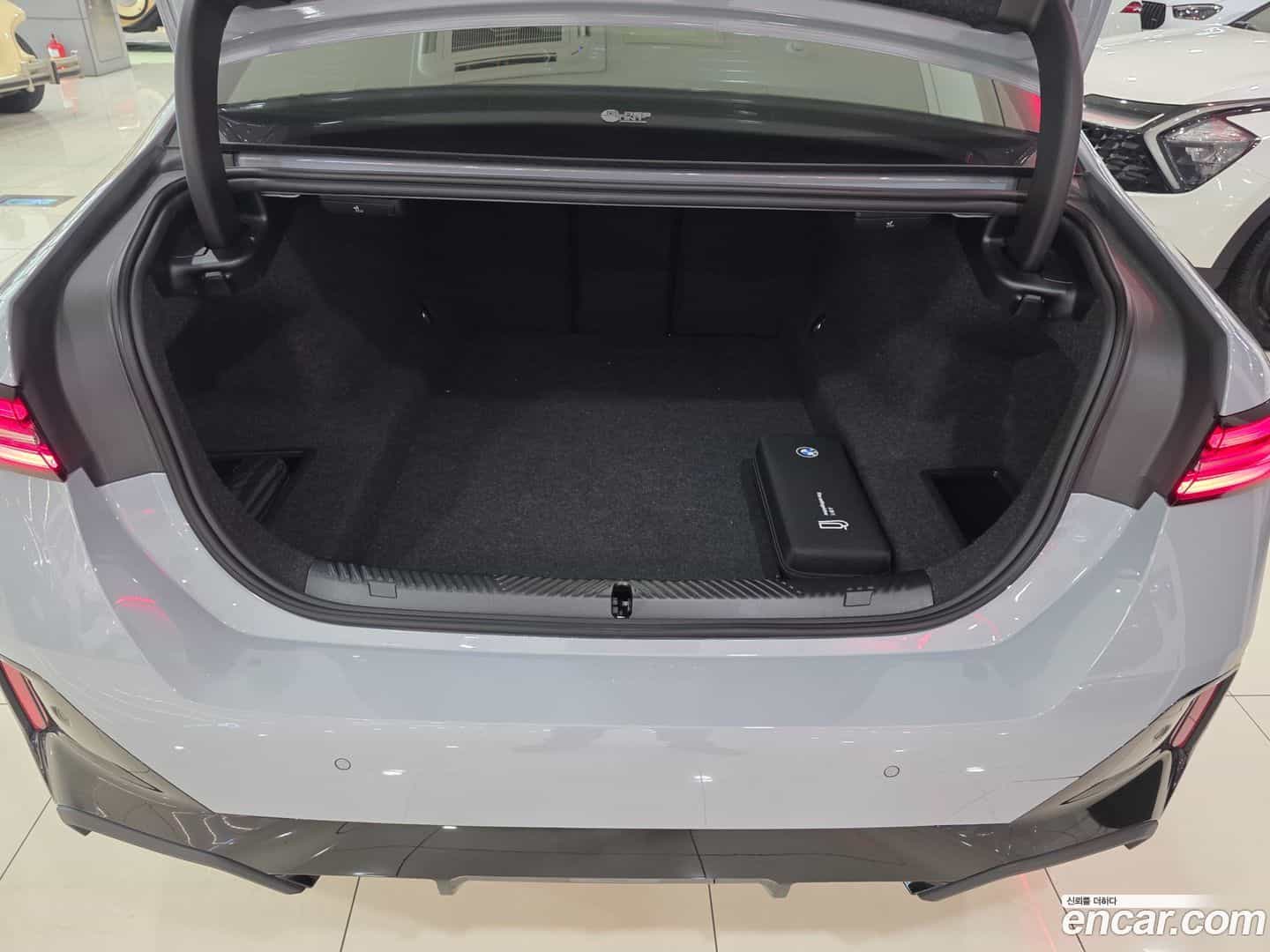 5-Series BMW 2025.11-OPTION-021