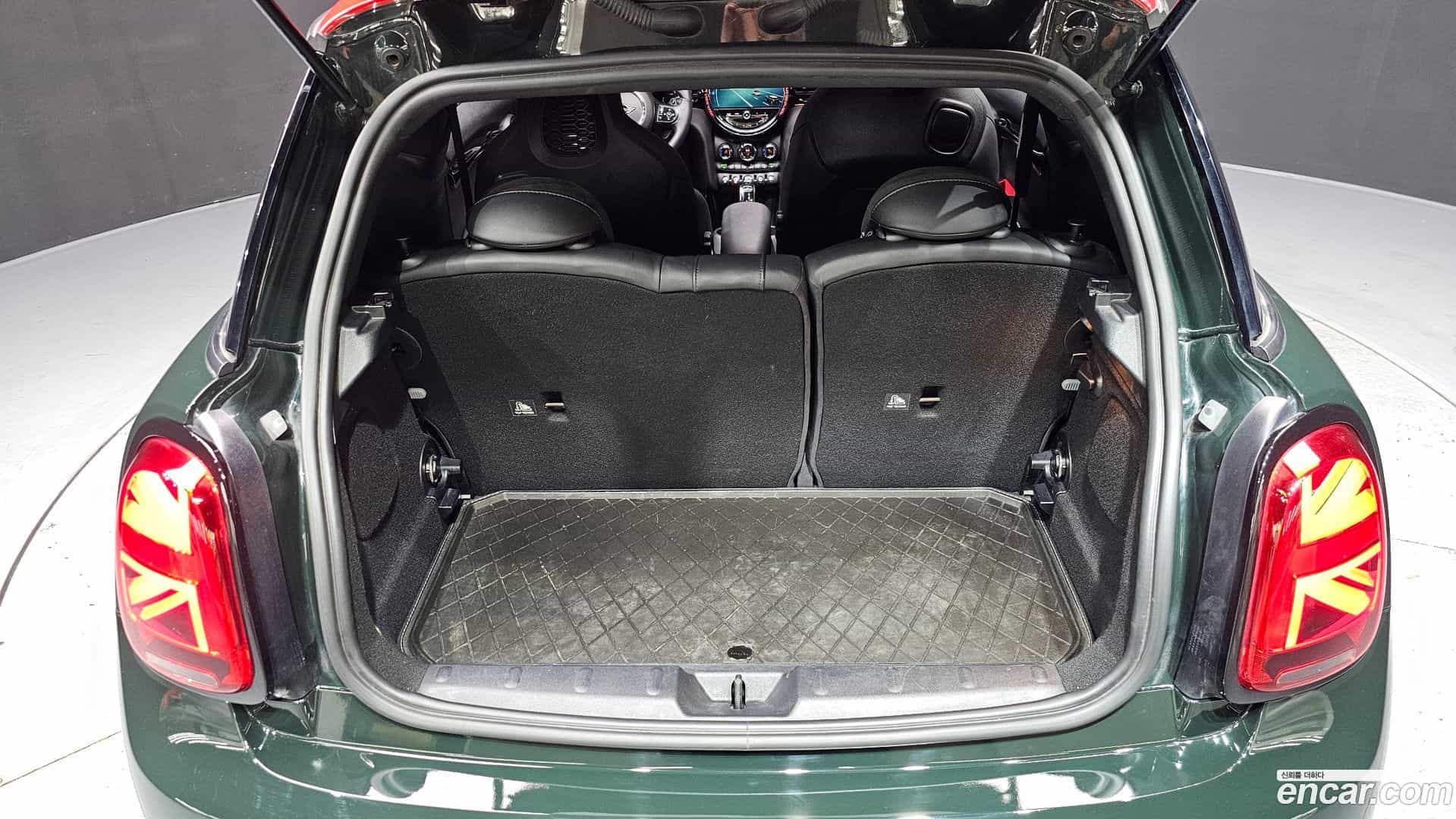 Cooper Mini 2021.6-OPTION-024