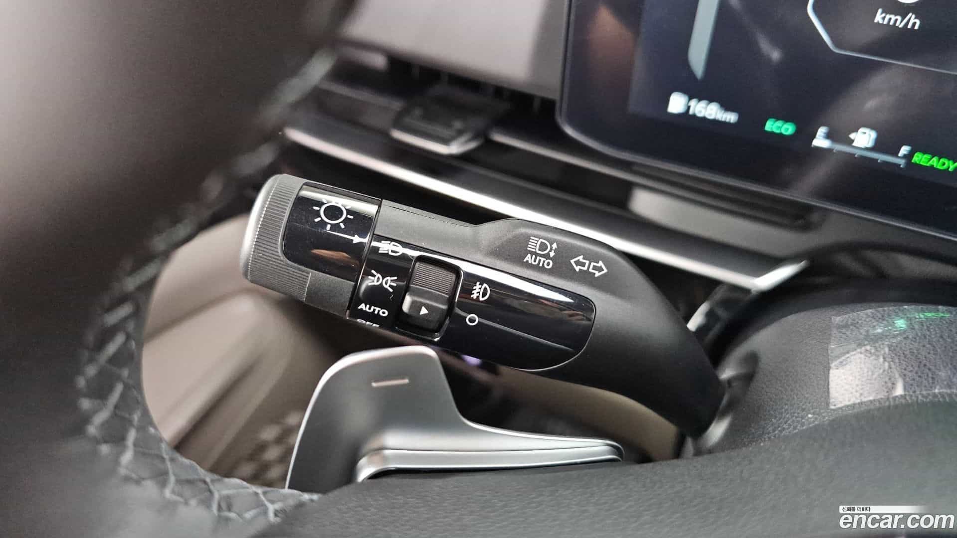 Canival Kia 2024.4-OPTION-045