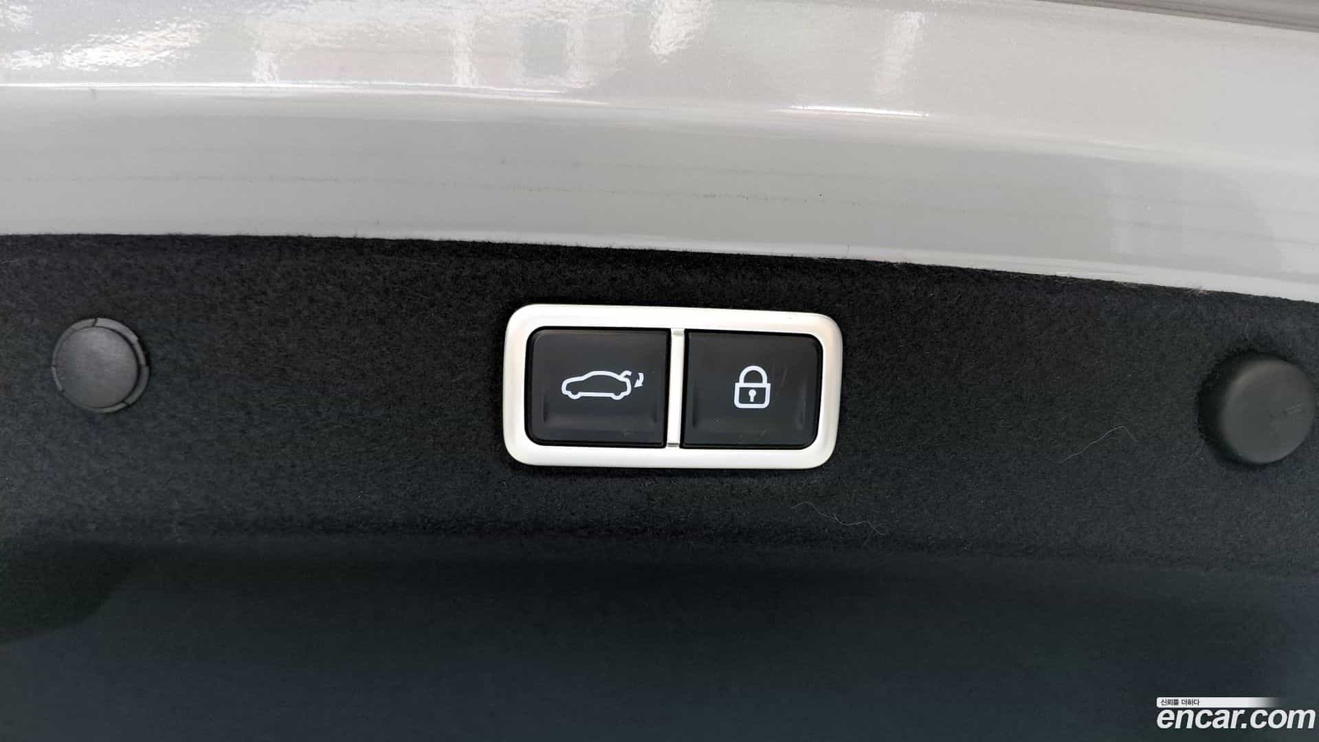 Grandeur Hyundai 2023.5-OPTION-020
